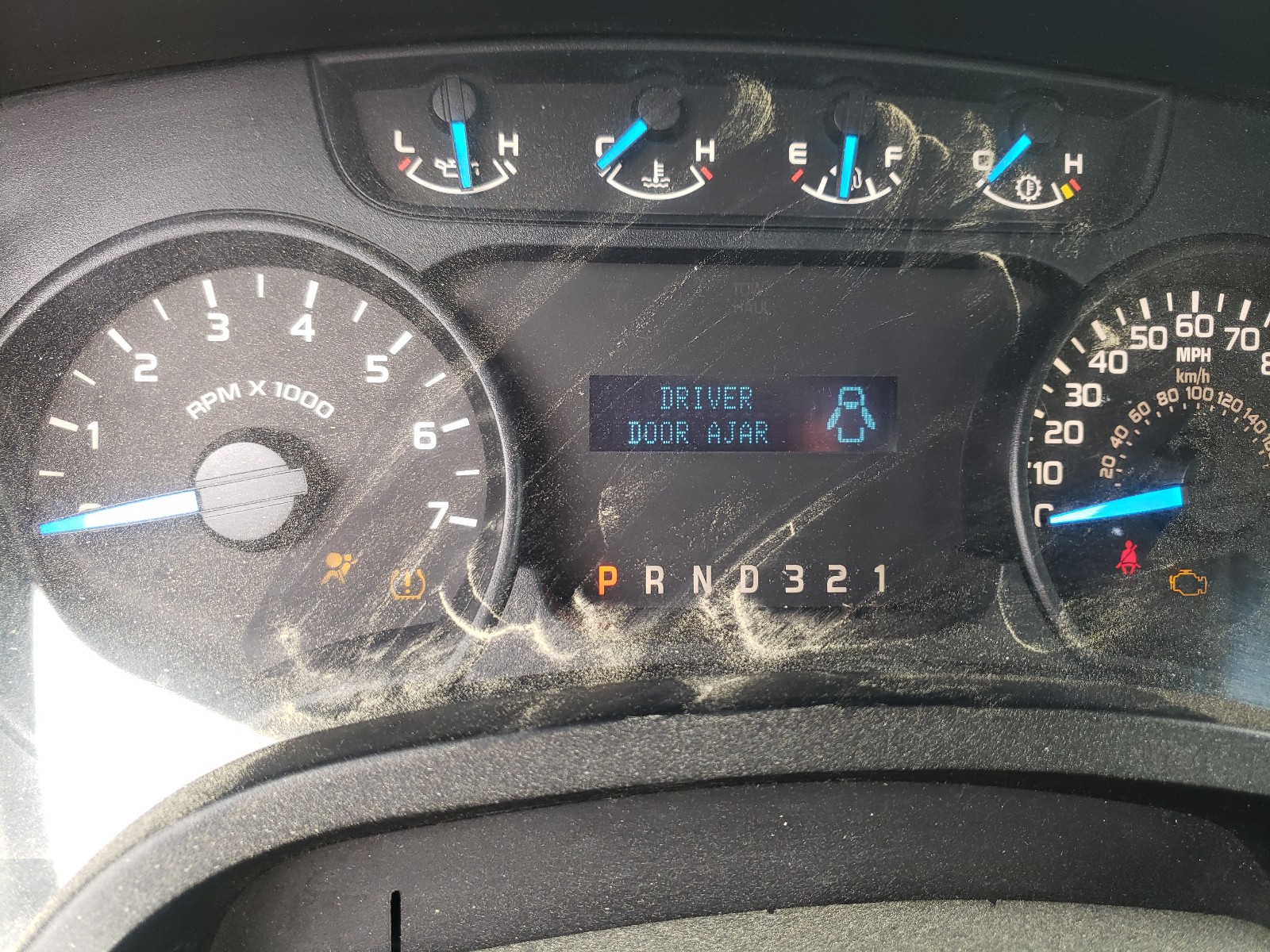 Photo 9 from auction – 2014 FORD F150 with VIN 1FTMF1CM8EKG36715