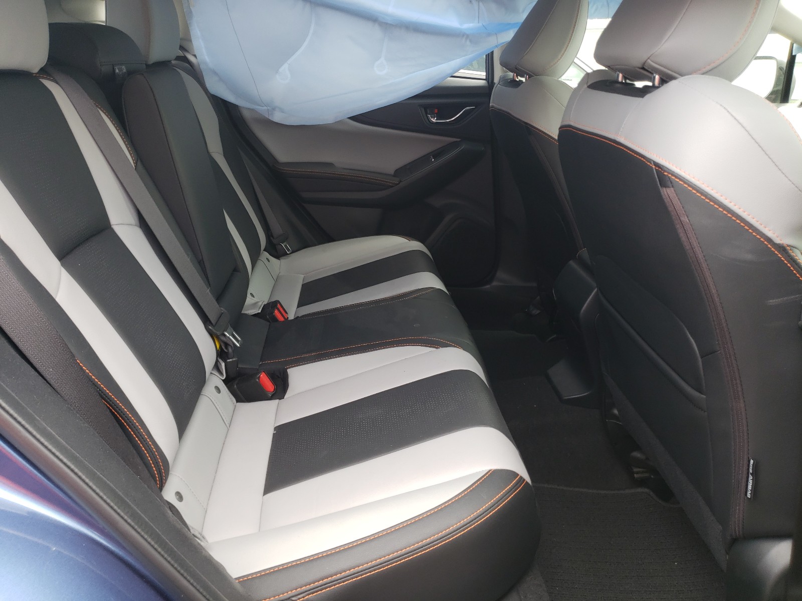 Photo 6 from auction – 2018 SUBARU CROSSTREK with VIN JF2GTAJC2JH266273