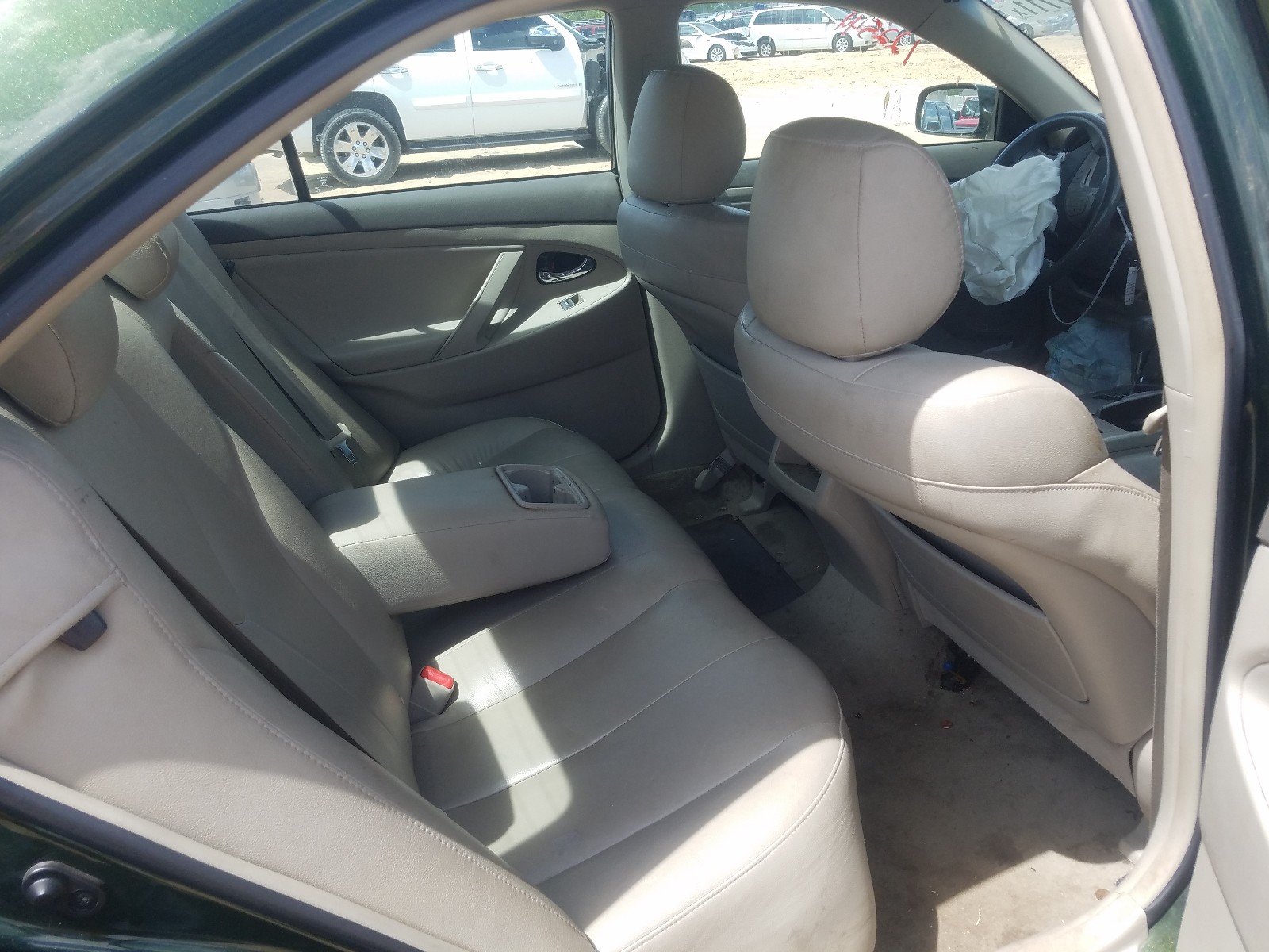 Photo 6 from auction – 2010 TOYOTA CAMRY BASE with VIN 4T1BF3EK1AU575362