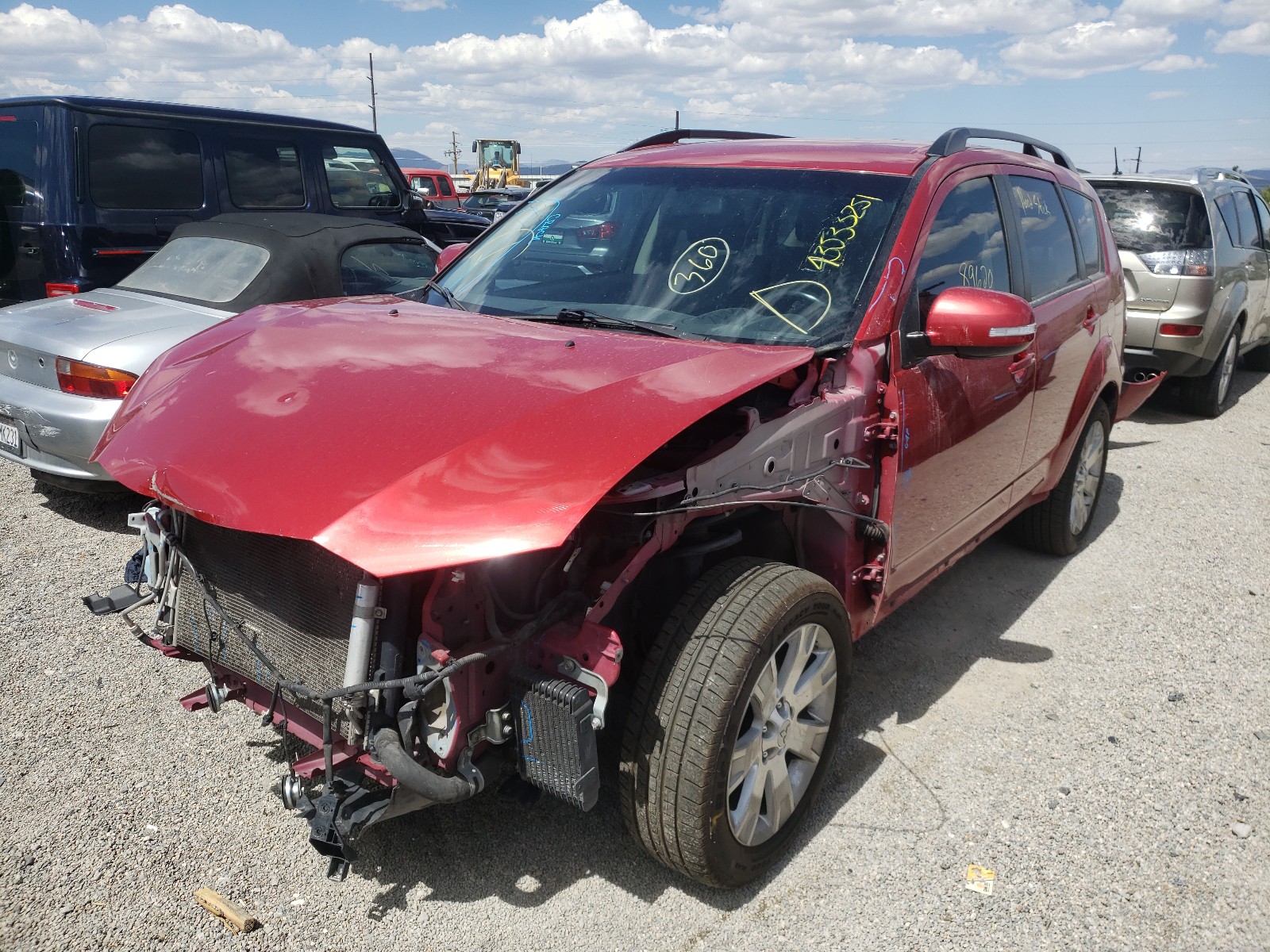 Photo 2 from auction – 2013 MITSUBISHI OUTLANDER with VIN JA4JT3AW2DU020906