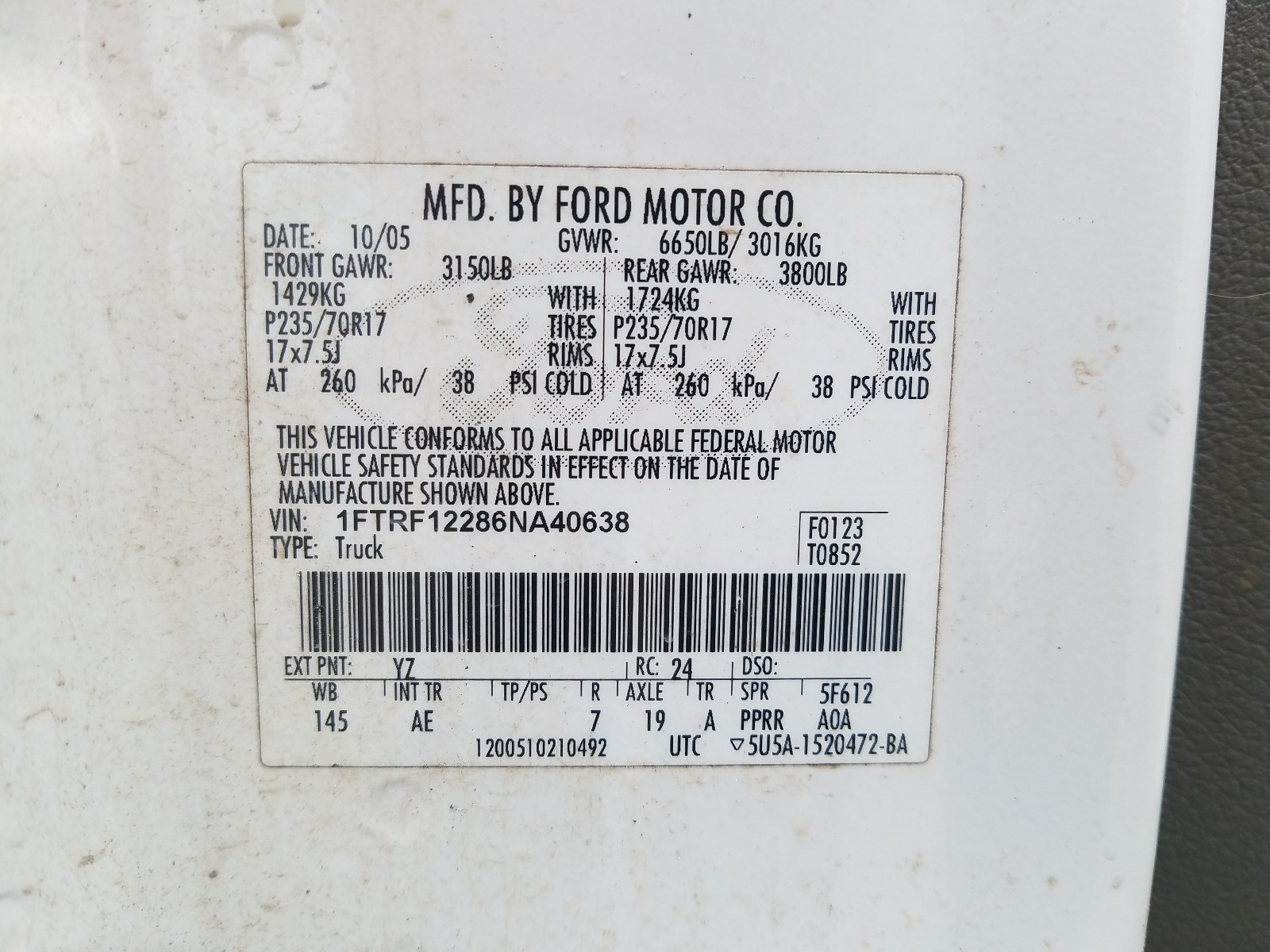 Zdjęcie 10 z aukcji – 2006 FORD F150 z VIN 1FTRF12286NA40638
