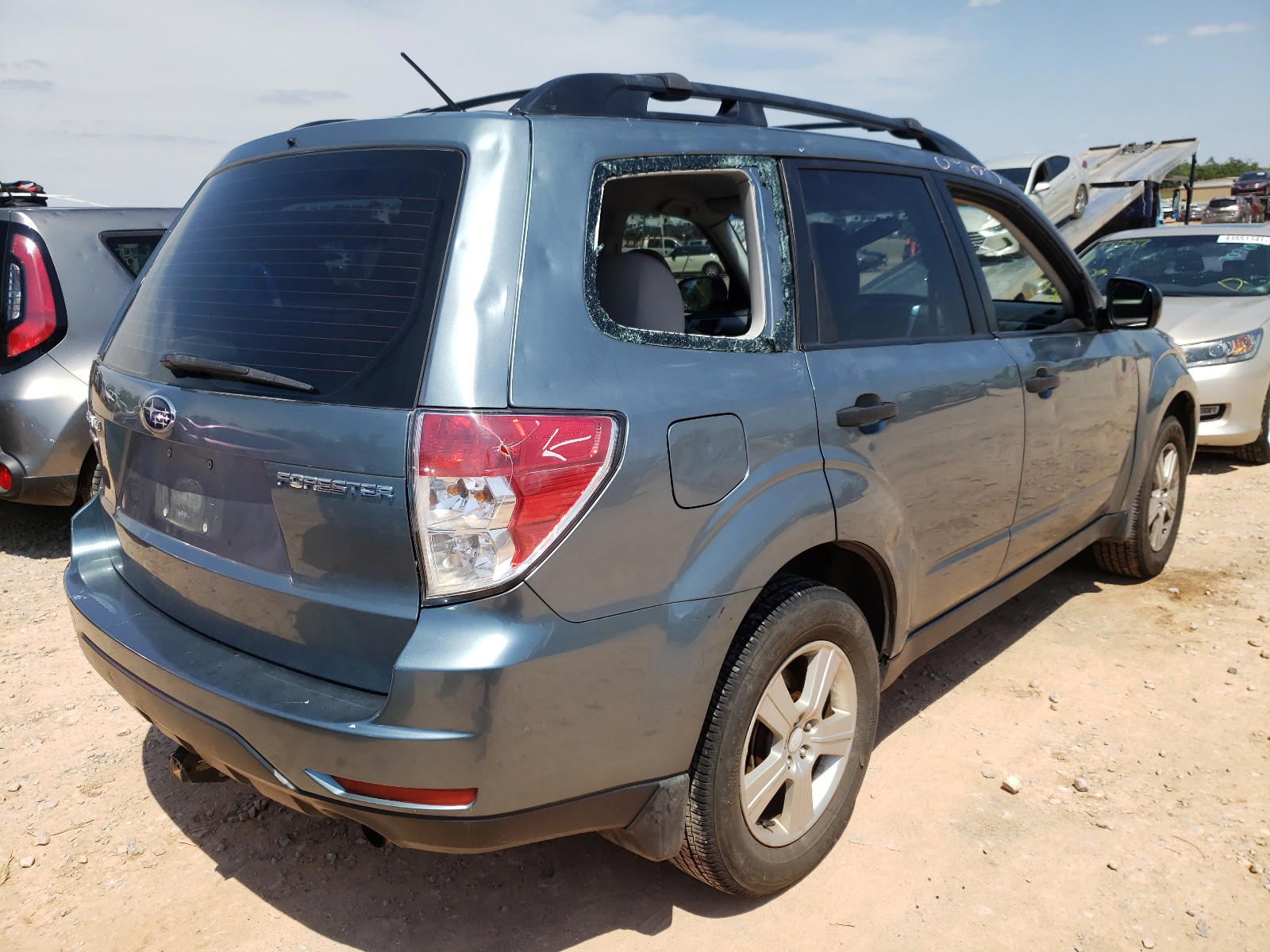 Photo 4 from auction – 2012 SUBARU FORESTER 2 with VIN JF2SHBBC6CH408319