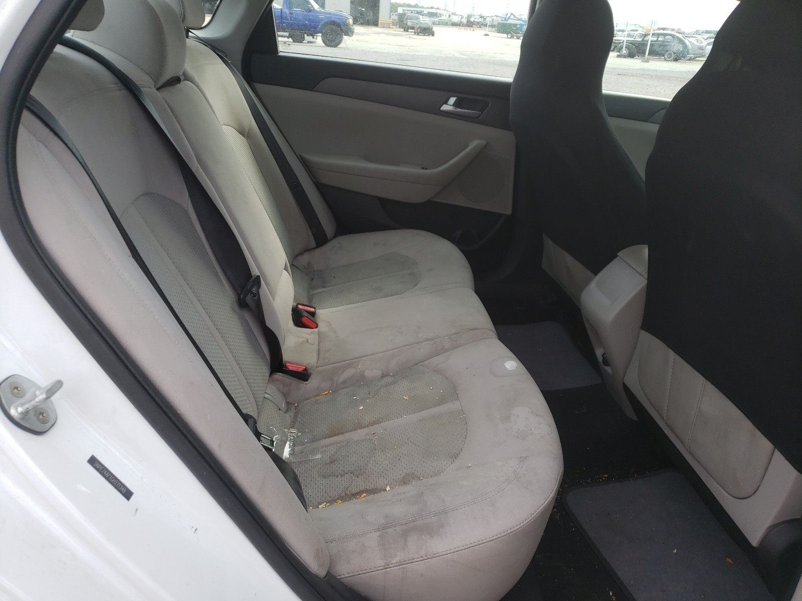Photo 6 from auction – 2016 HYUNDAI SONATA SE with VIN 5NPE24AF1GH271348