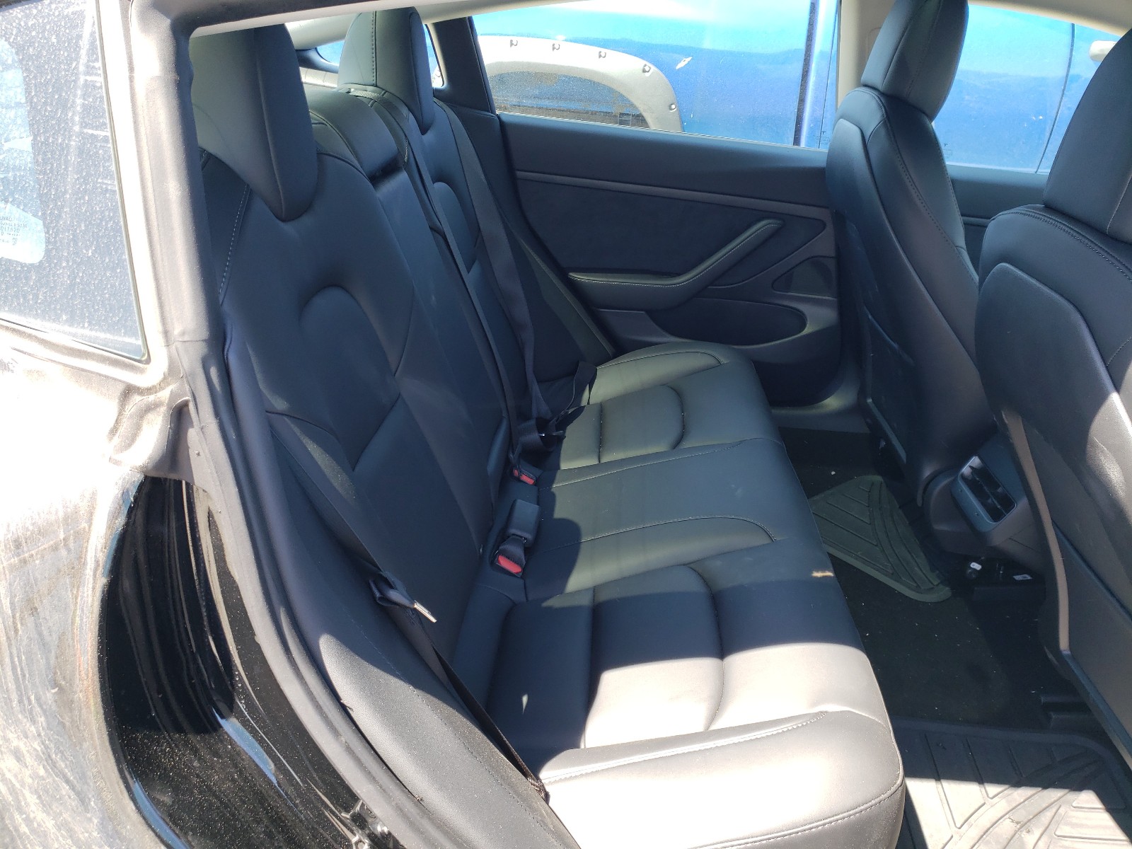 Photo 6 from auction – 2021 TESLA MODEL 3 with VIN 5YJ3E1EA5MF857430