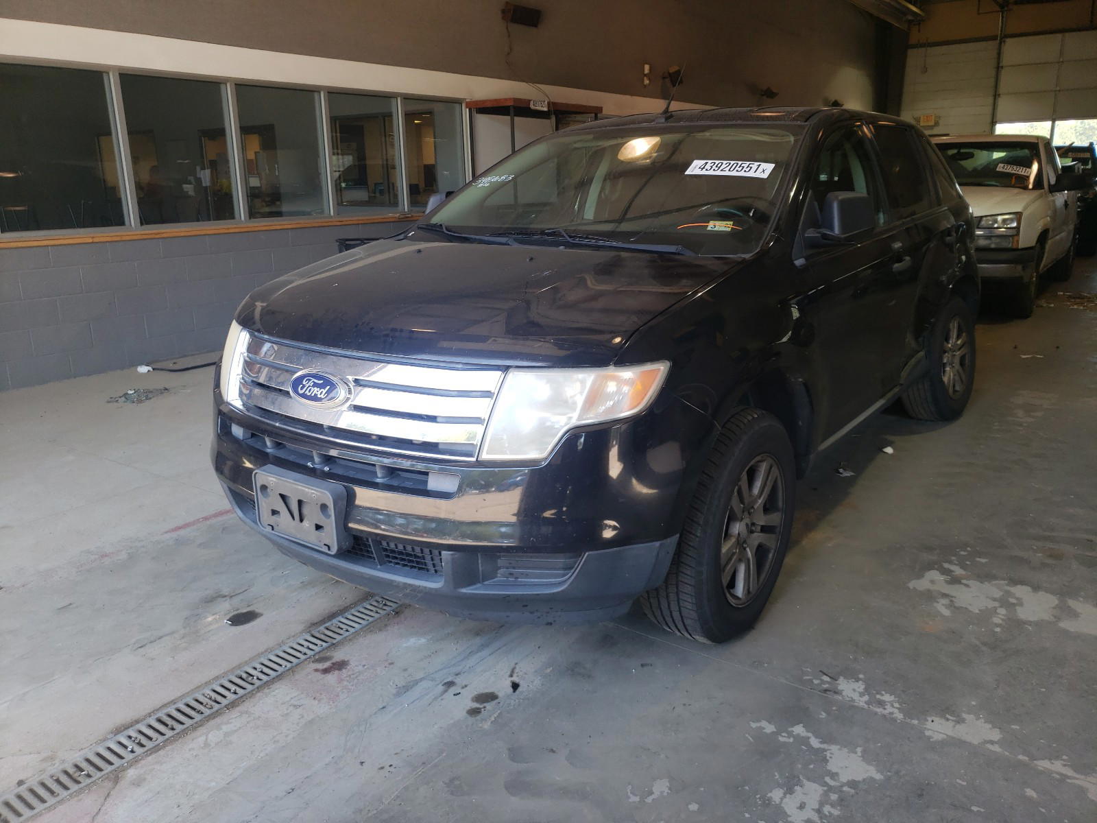 Photo 2 from auction – 2010 FORD EDGE SE with VIN 2FMDK3GC9ABB67367