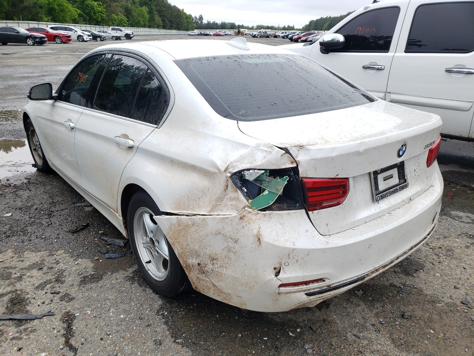 Photo 3 from auction – 2017 BMW 330 I with VIN WBA8B9G53HNU50689