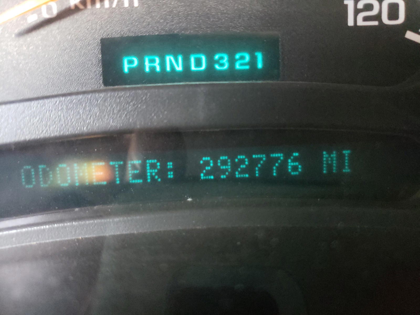 Photo 8 from auction – 2004 CHEVROLET SILVERADO with VIN 1GCHK23194F152780