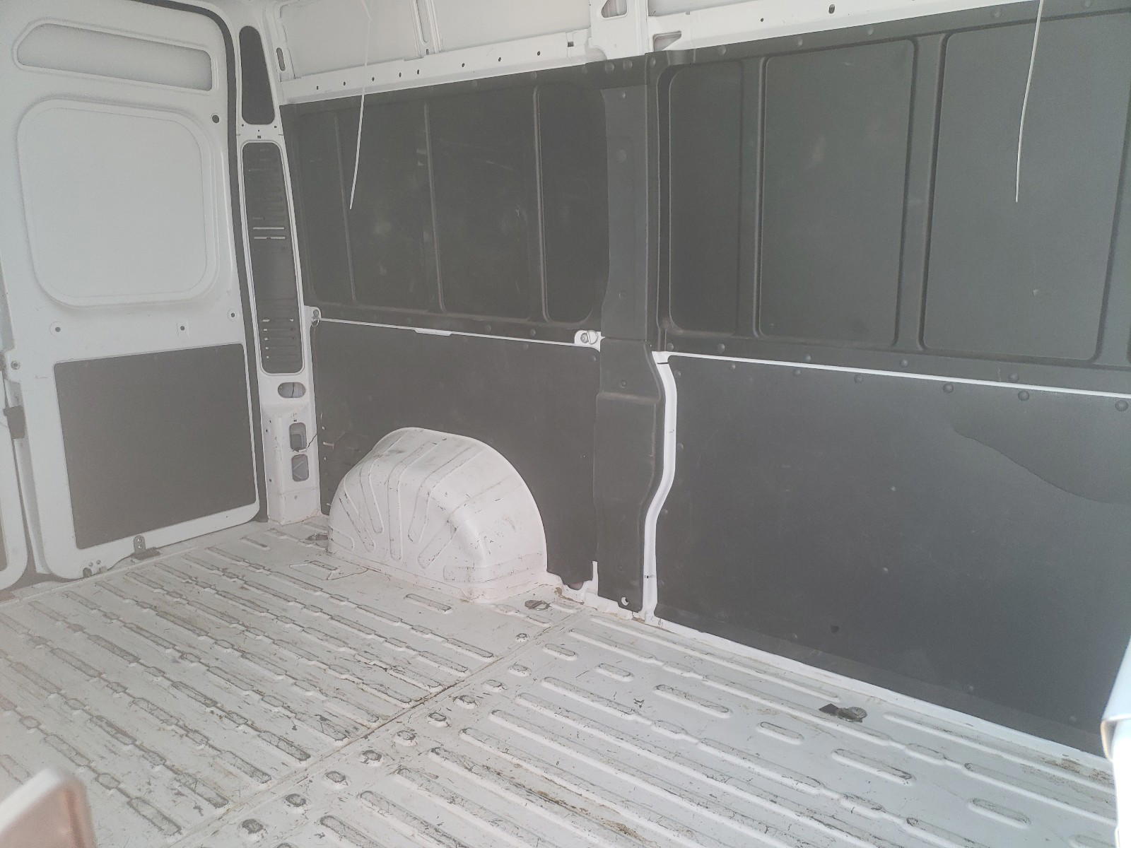 Photo 6 from auction – 2019 RAM PROMASTER with VIN 3C6TRVCG5KE539191