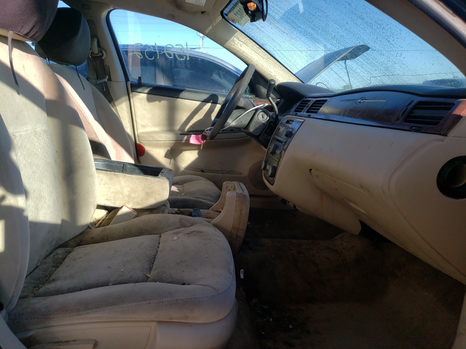 Photo 5 from auction – 2009 CHEVROLET IMPALA 1LT with VIN 2G1WT57K291226427