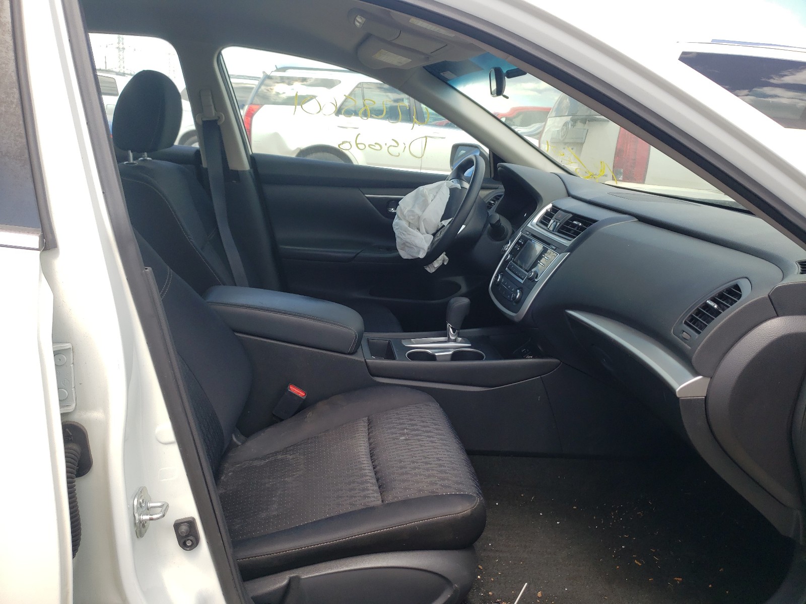Photo 5 from auction – 2016 NISSAN ALTIMA 2.5 with VIN 1N4AL3AP5GC256805
