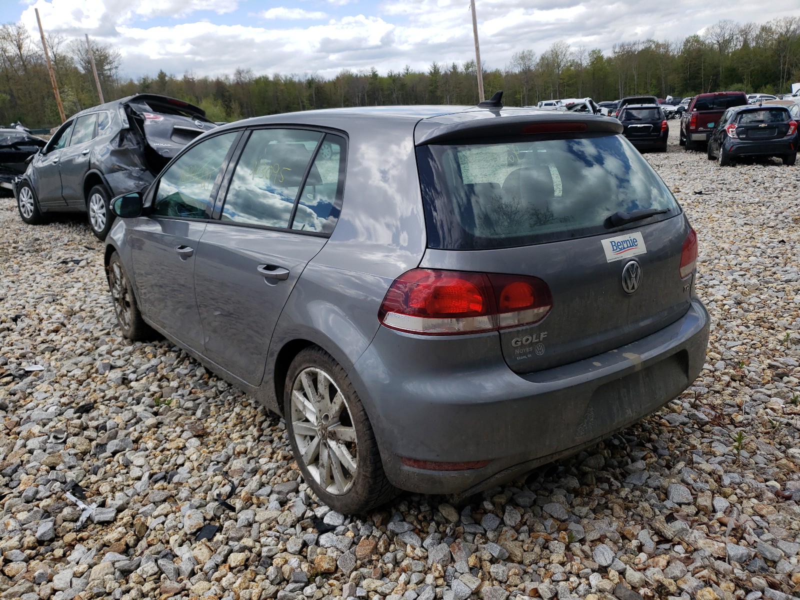 Photo 3 from auction – 2011 VOLKSWAGEN GOLF with VIN WVWNM7AJ8BW122454