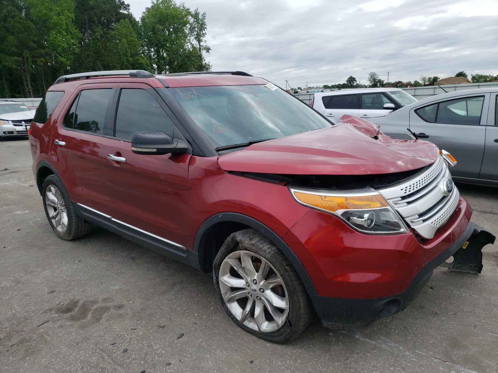 FORD EXPLORER X 2013 с VIN 1FM5K8D81DGA73627 - Фото с аукциона