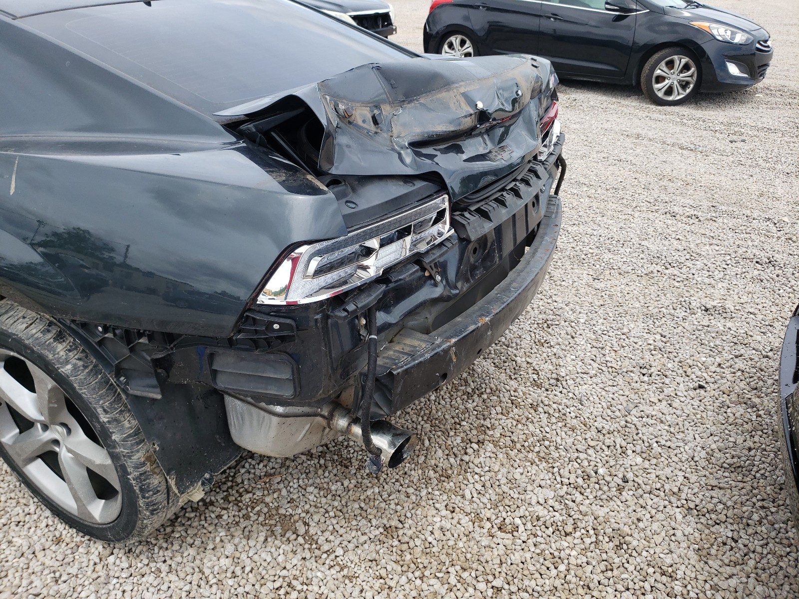 Photo 9 from auction – 2014 CHEVROLET CAMARO LT with VIN 2G1FB1E38E9128148