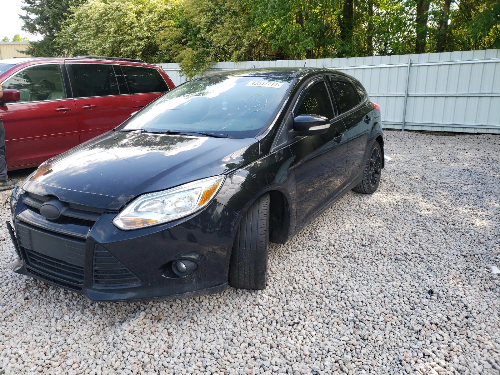 Photo 2 from auction – 2013 FORD FOCUS SE with VIN 1FADP3K25DL130945