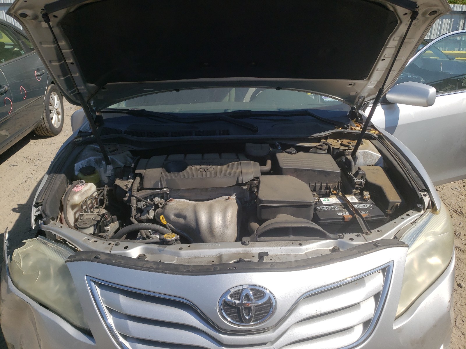 Foto 17 de la subasta – 2011 TOYOTA CAMRY BASE con VIN 4T1BF3EK6BU657900