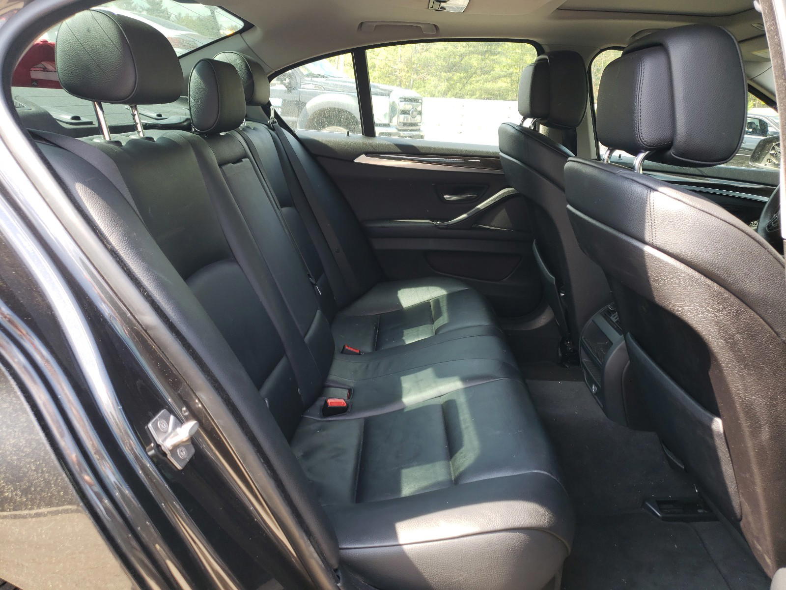 Photo 6 from auction – 2012 BMW 528 I with VIN WBAXG5C58CDX04908