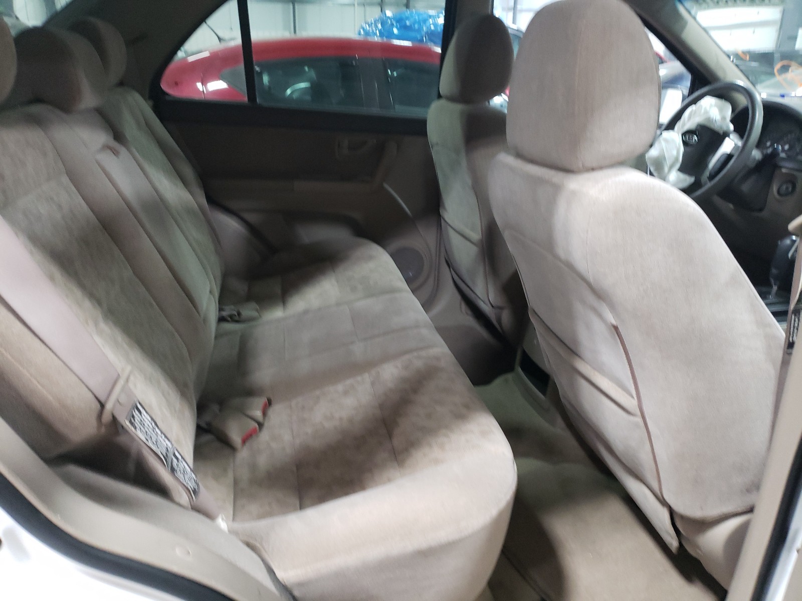 Photo 6 from auction – 2006 KIA SORENTO EX with VIN KNDJC733065601155