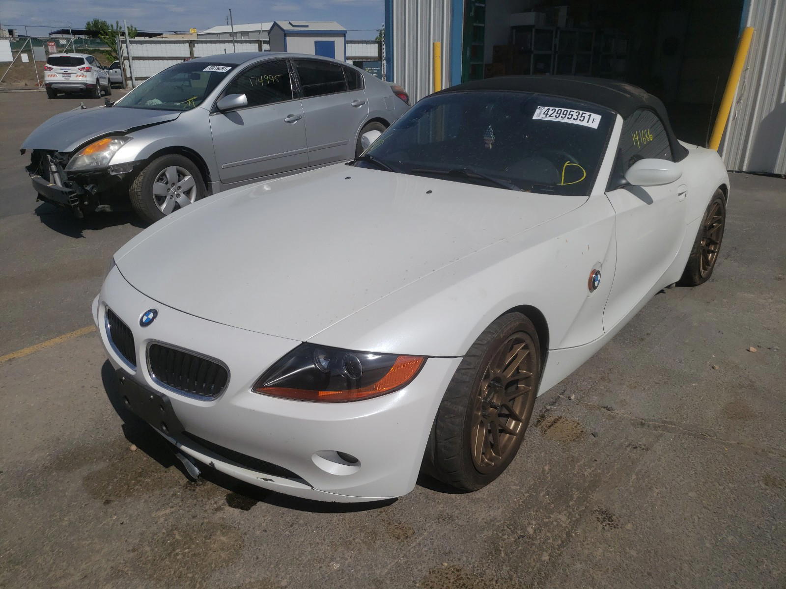 Photo 2 from auction – 2003 BMW Z4 with VIN 4USBT53493LT21480
