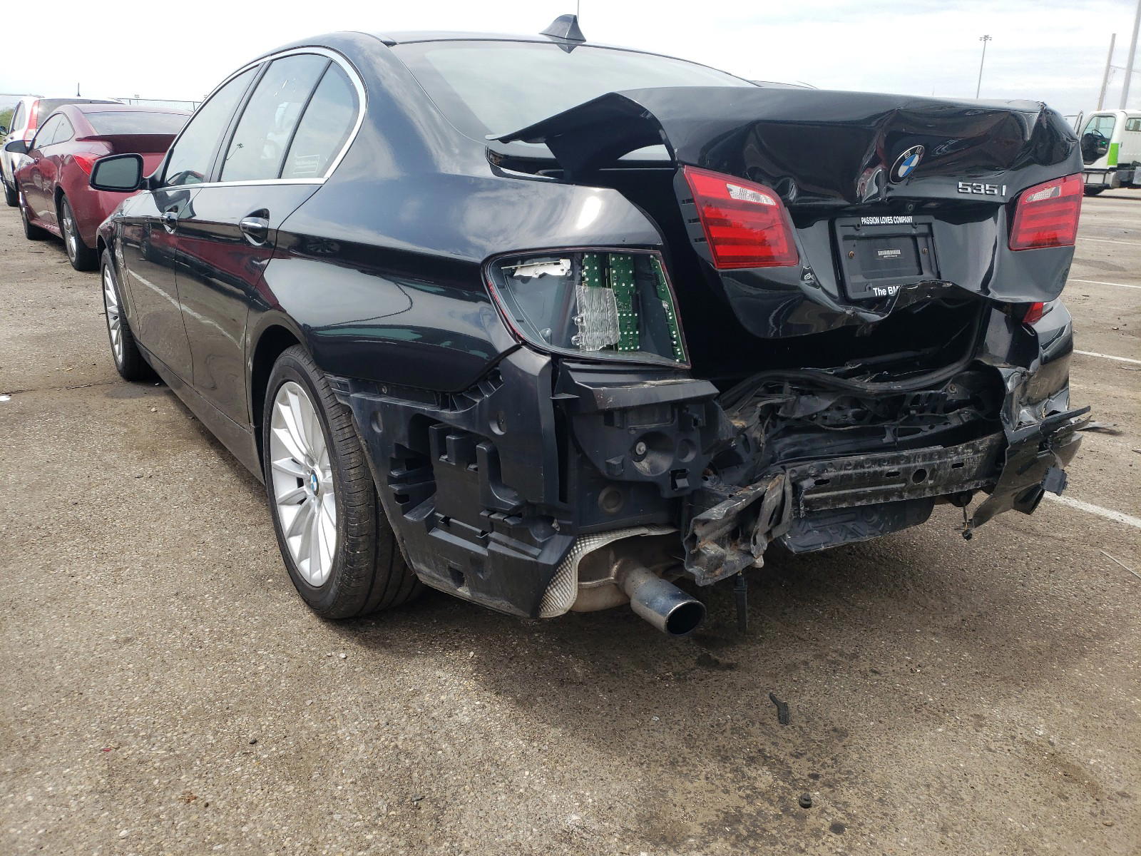 Photo 13 from auction – 2012 BMW 535 XI with VIN WBAFU7C57CDU57719