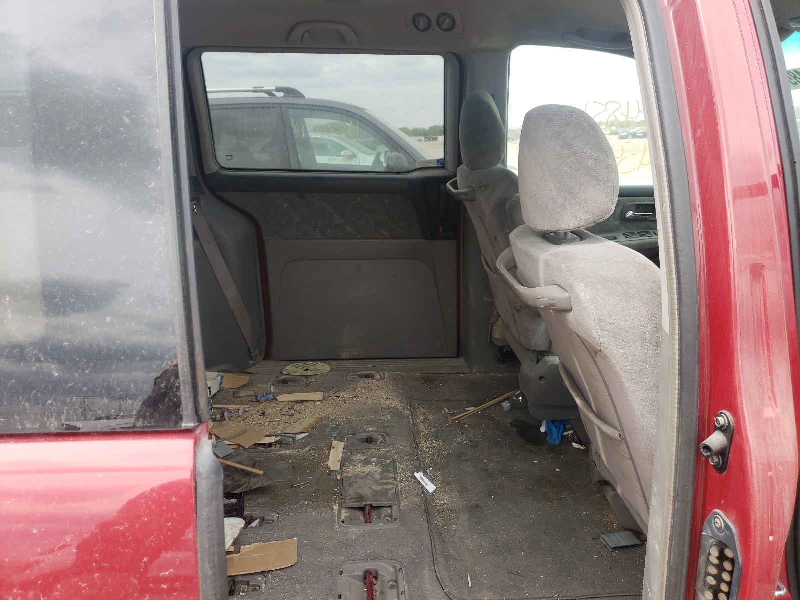Photo 6 from auction – 2003 HONDA ODYSSEY EX with VIN 5FNRL18663B032082
