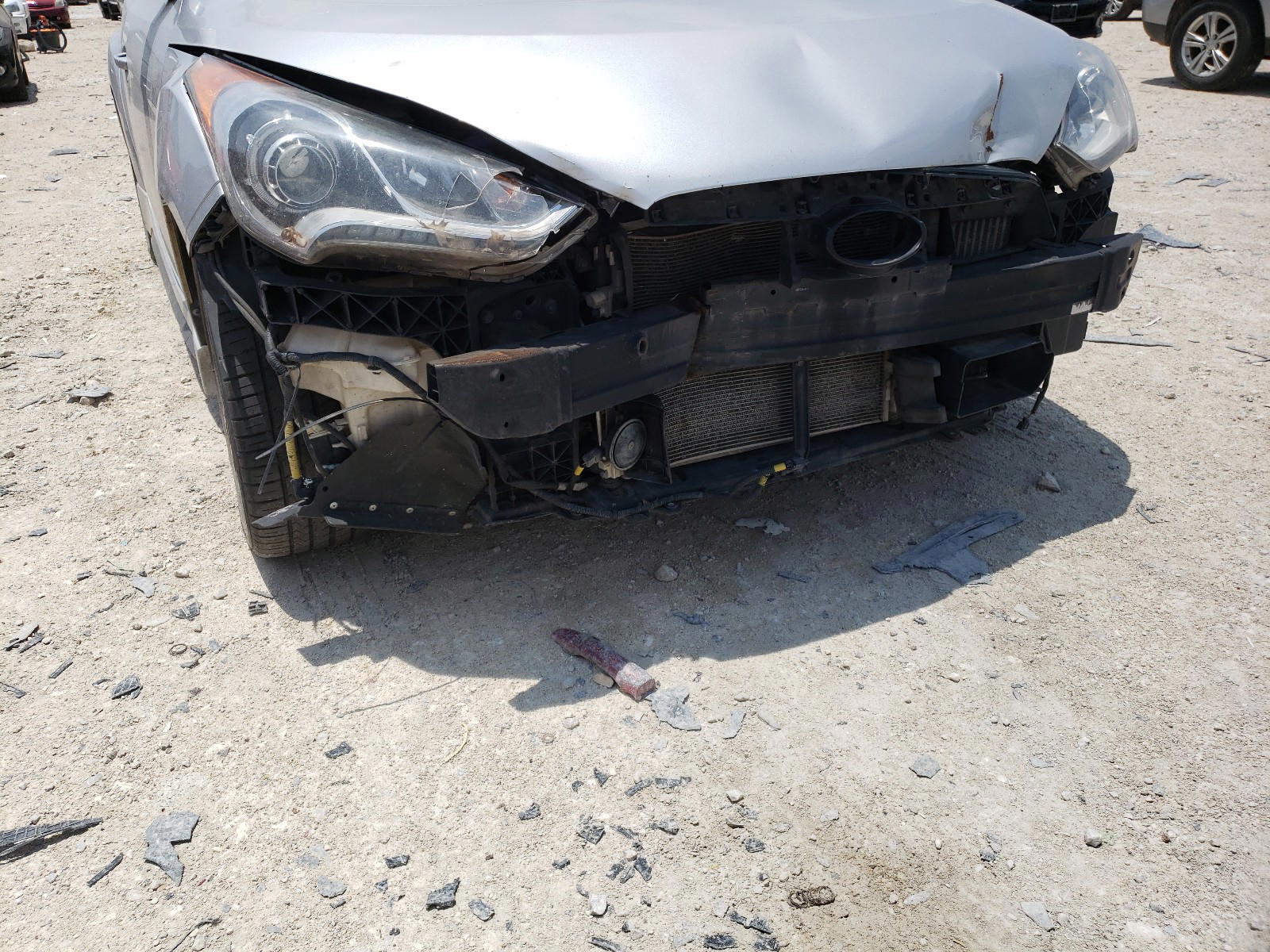 Photo 9 from auction – 2016 HYUNDAI VELOSTER T with VIN KMHTC6AE3GU257329