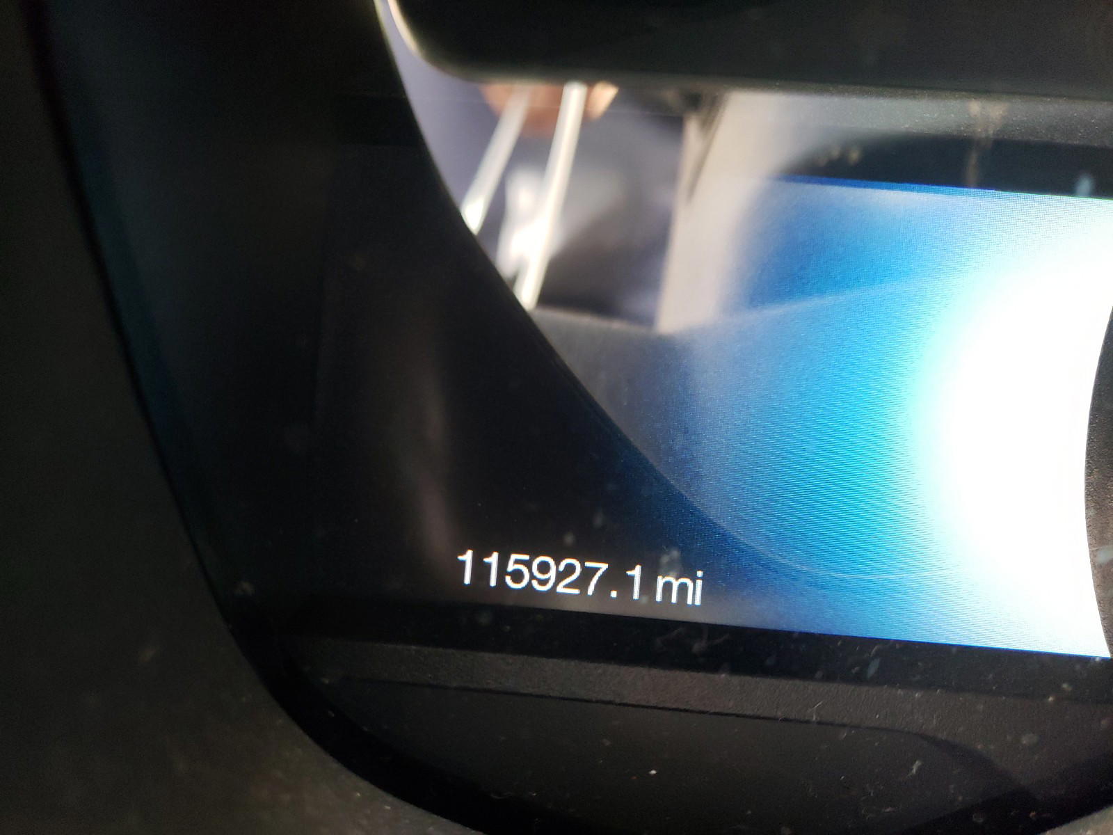 Photo 8 from auction – 2016 FORD C-MAX PREM with VIN 1FADP5CU0GL105189