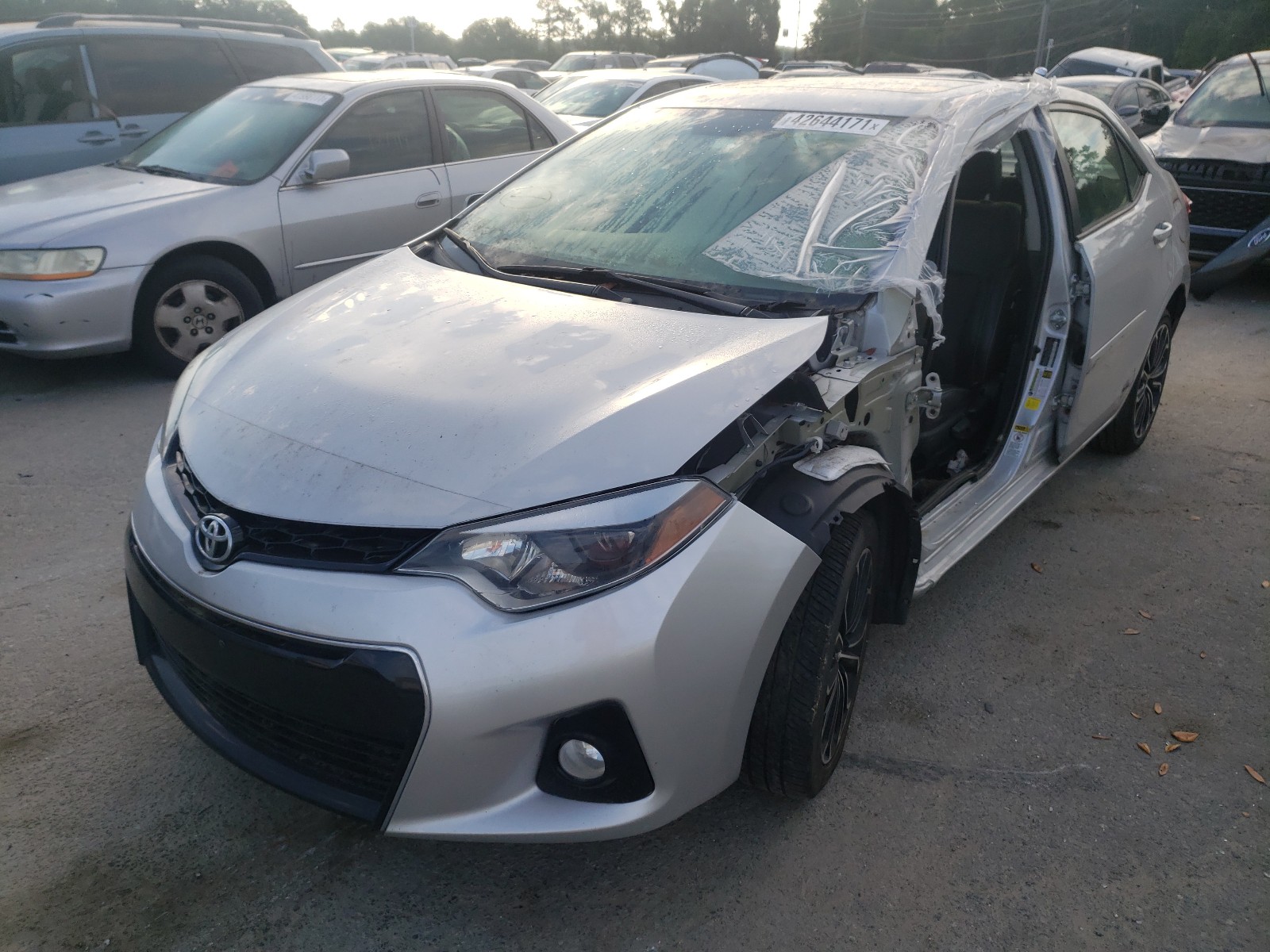 Photo 2 from auction – 2016 TOYOTA COROLLA L with VIN 2T1BURHE6GC540194