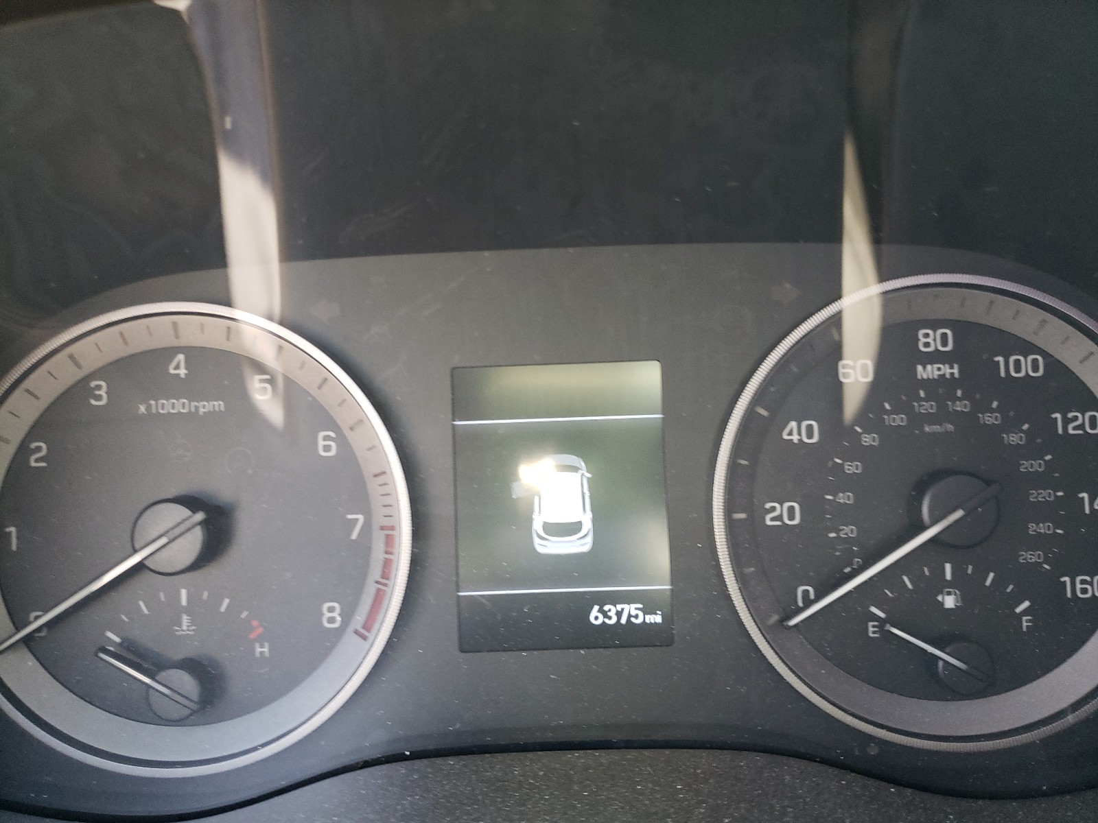 Photo 8 from auction – 2019 HYUNDAI TUCSON LIM with VIN KM8J3CAL2KU978562