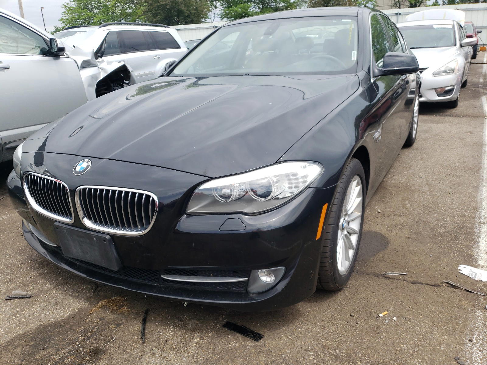 Photo 12 from auction – 2012 BMW 535 XI with VIN WBAFU7C57CDU57719