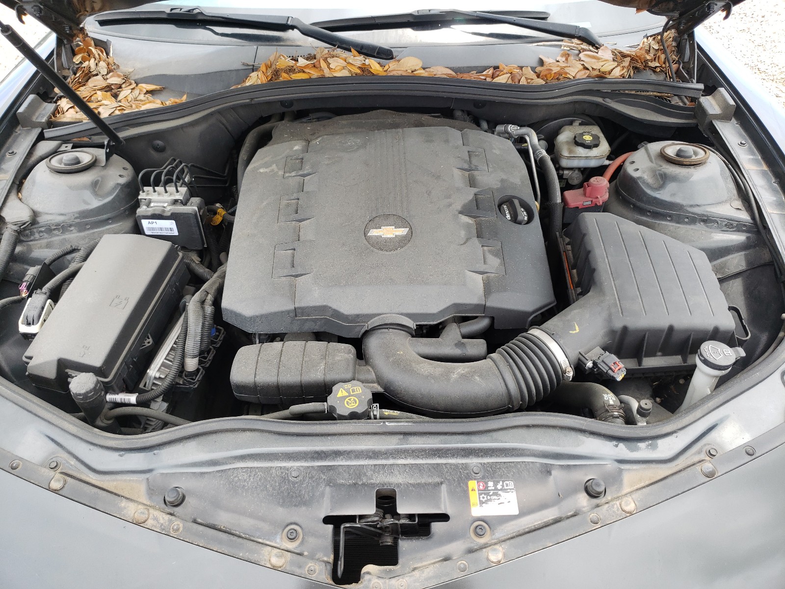 Photo 7 from auction – 2014 CHEVROLET CAMARO LT with VIN 2G1FB1E38E9128148