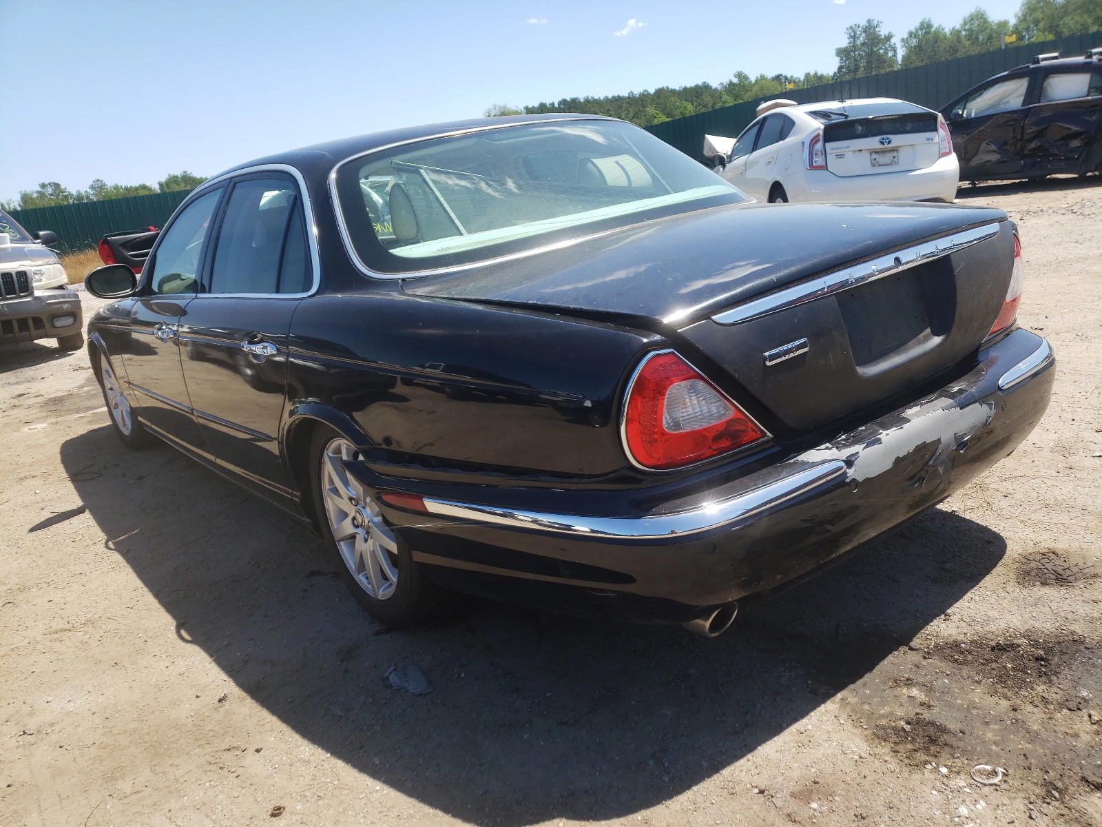 Photo 3 from auction – 2004 JAGUAR VANDENPLAS with VIN SAJEA74C84SG10629