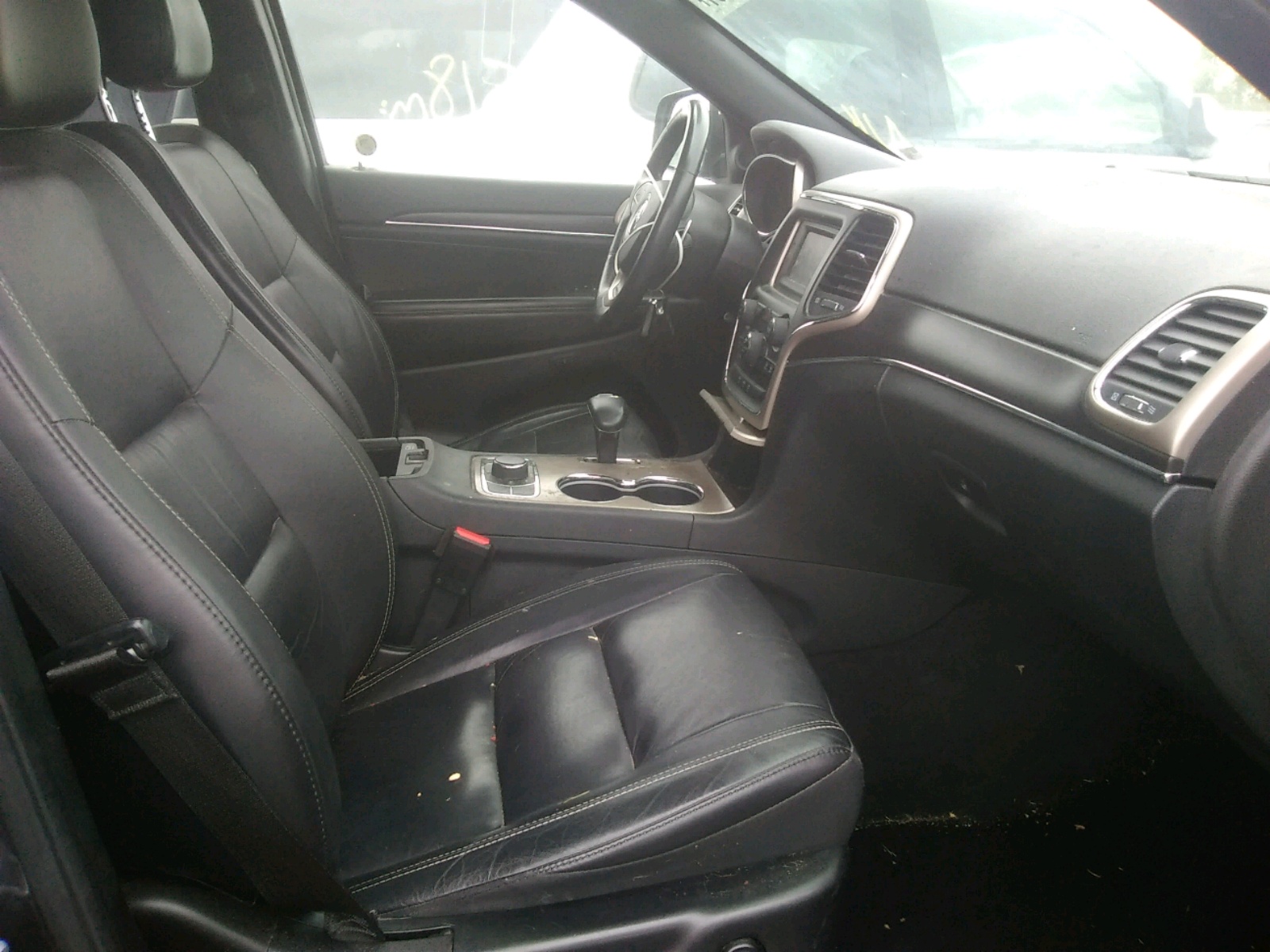 Photo 5 from auction – 2014 JEEP GRAND CHER with VIN 1C4RJFBG2EC491467