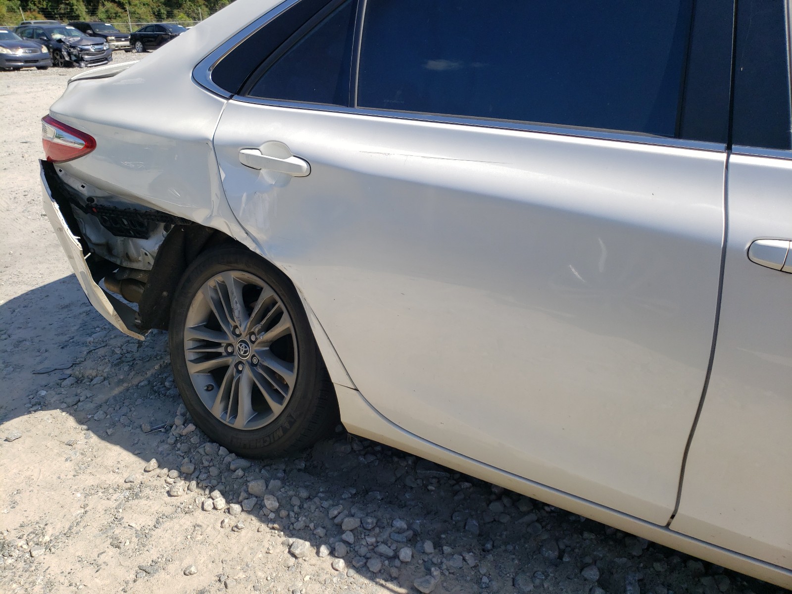 Photo 9 from auction – 2015 TOYOTA CAMRY LE with VIN 4T1BF1FK4FU111749