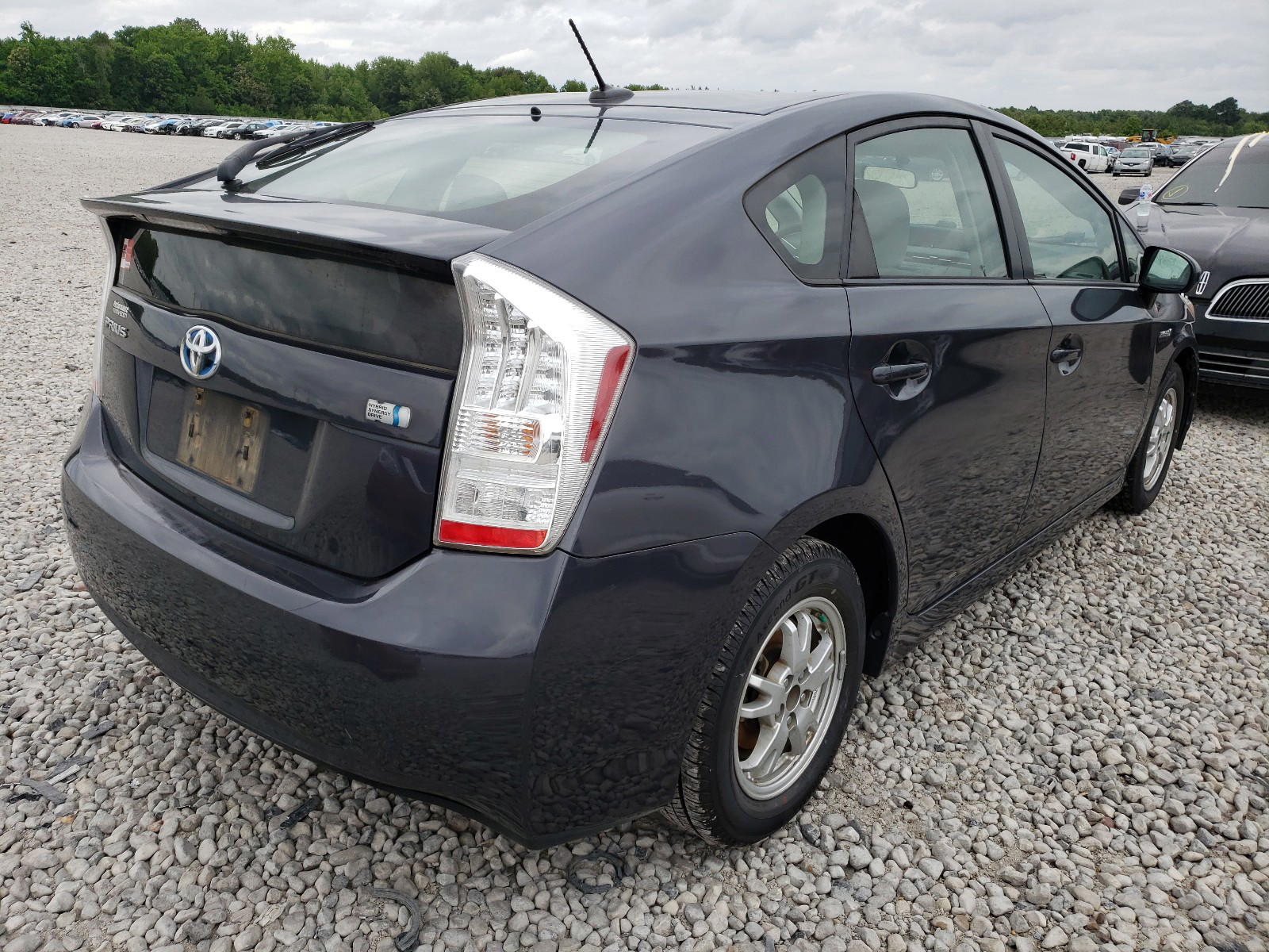 Photo 4 from auction – 2010 TOYOTA PRIUS with VIN JTDKN3DU2A1243023