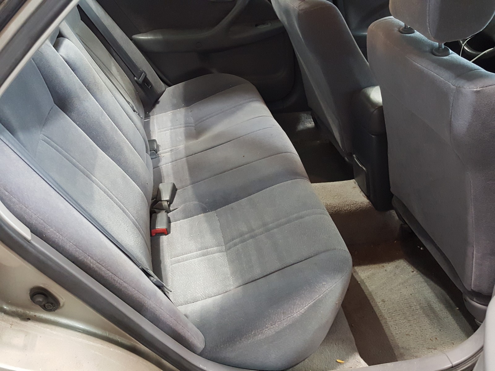 Photo 6 from auction – 2001 TOYOTA CAMRY CE with VIN JT2BG22K610575339