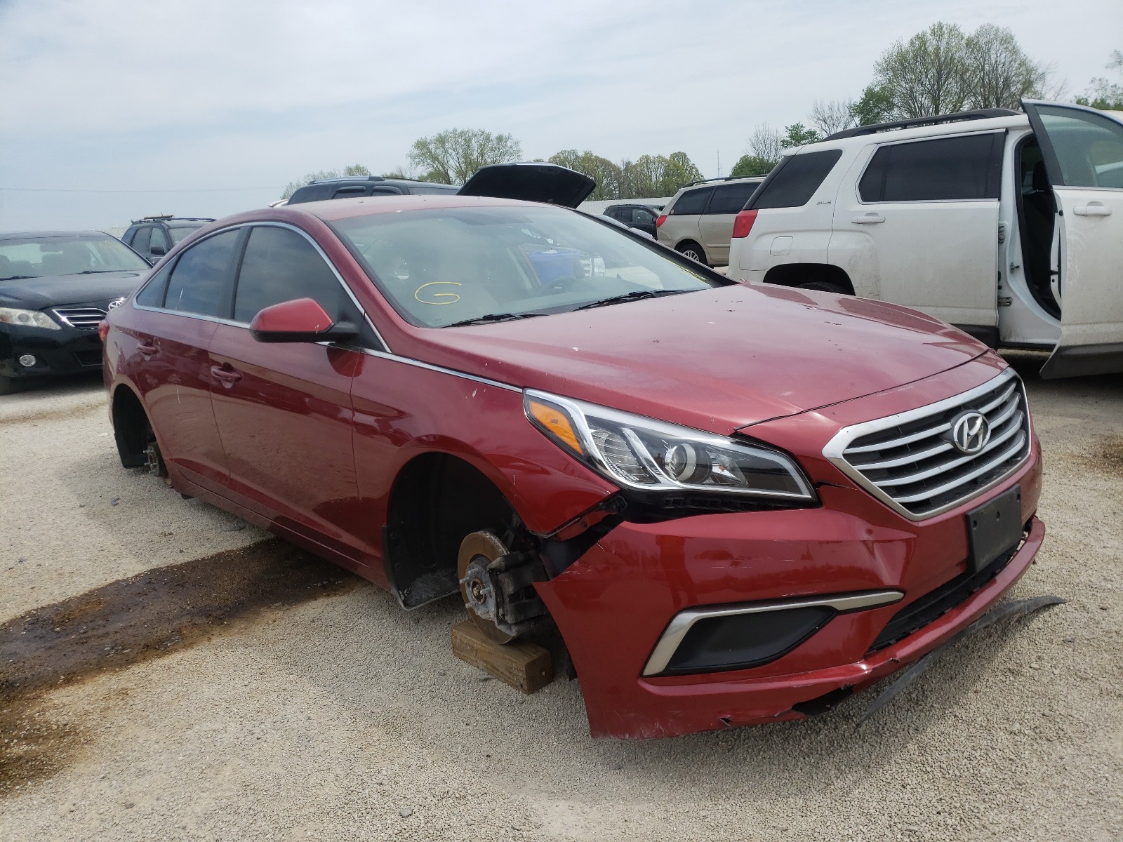 Photo 1 from auction – 2016 HYUNDAI SONATA SE with VIN 5NPE24AF2GH369241