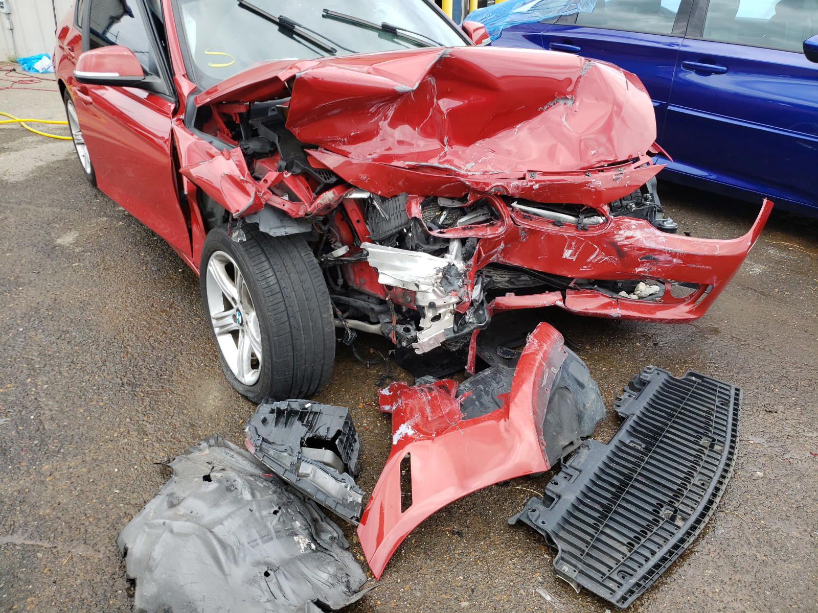 Photo 9 from auction – 2013 BMW 328 I with VIN WBA3A5C55DF354689
