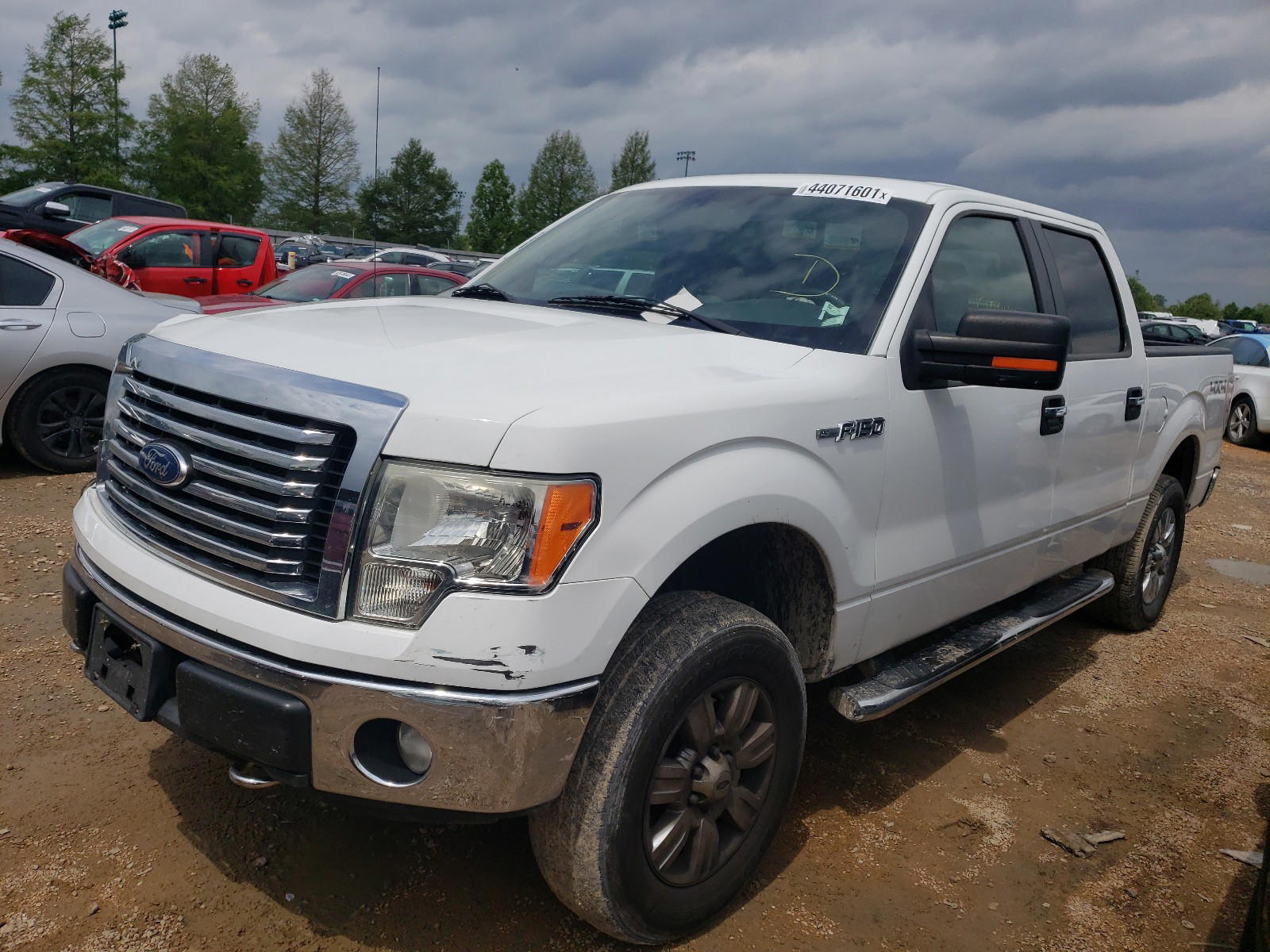 Photo 2 from auction – 2011 FORD F150 SUPER with VIN 1FTFW1EF1BFD11545