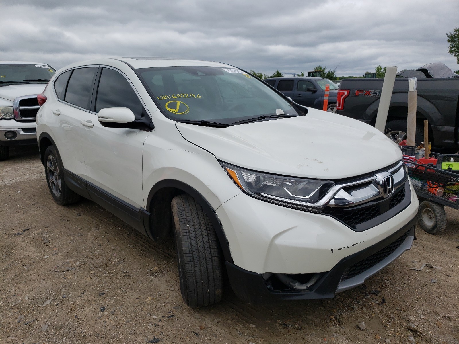 HONDA CR-V EX 2018 with VIN 2HKRW2H50JH652297 - Photo from auction