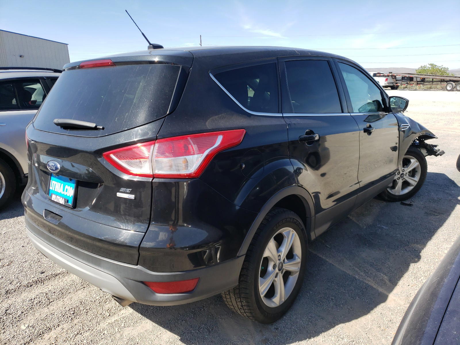 Photo 4 from auction – 2014 FORD ESCAPE SE with VIN 1FMCU9GX7EUC00295
