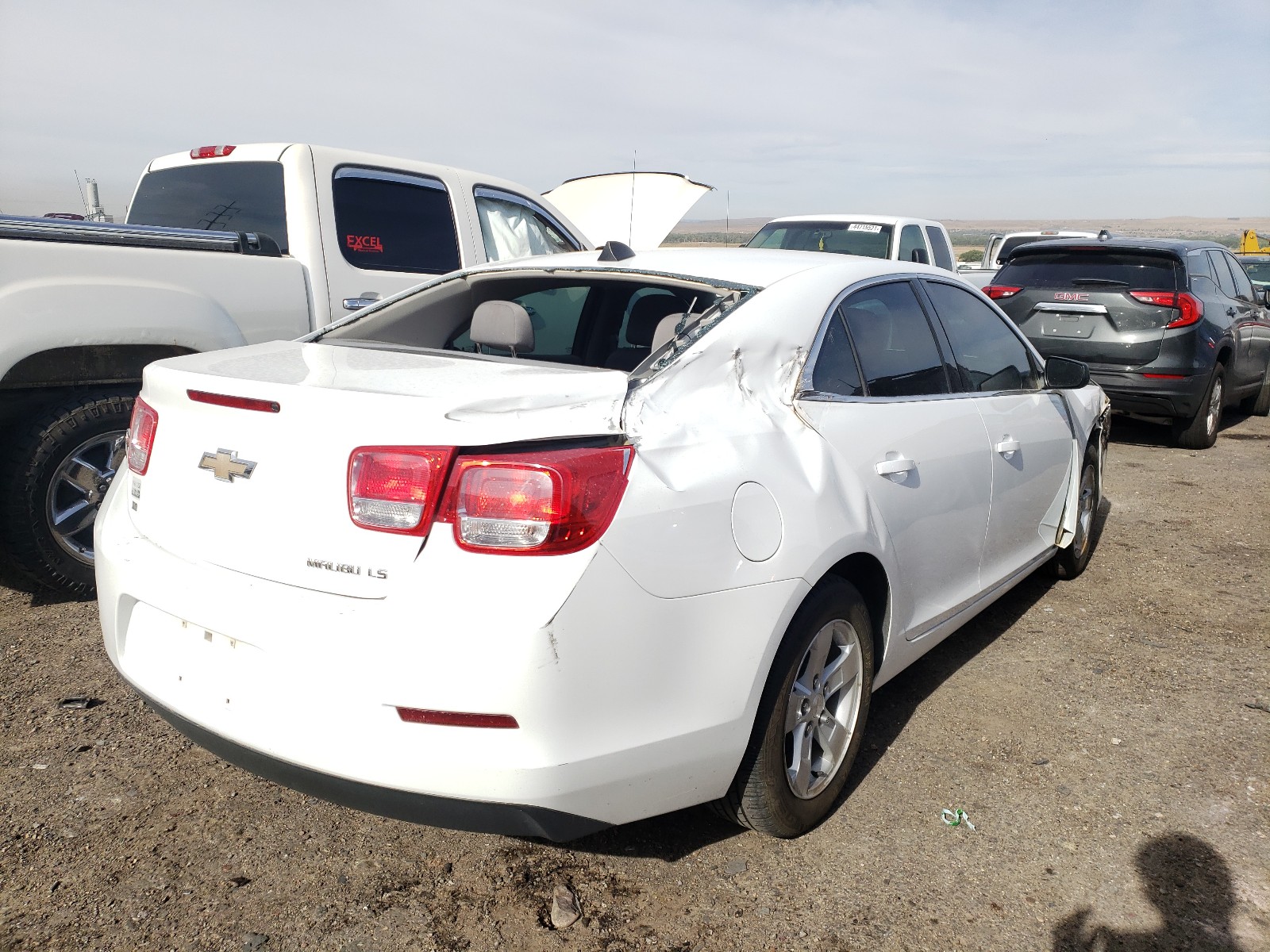 Photo 4 from auction – 2014 CHEVROLET MALIBU LS with VIN 1G11B5SL1EF218691