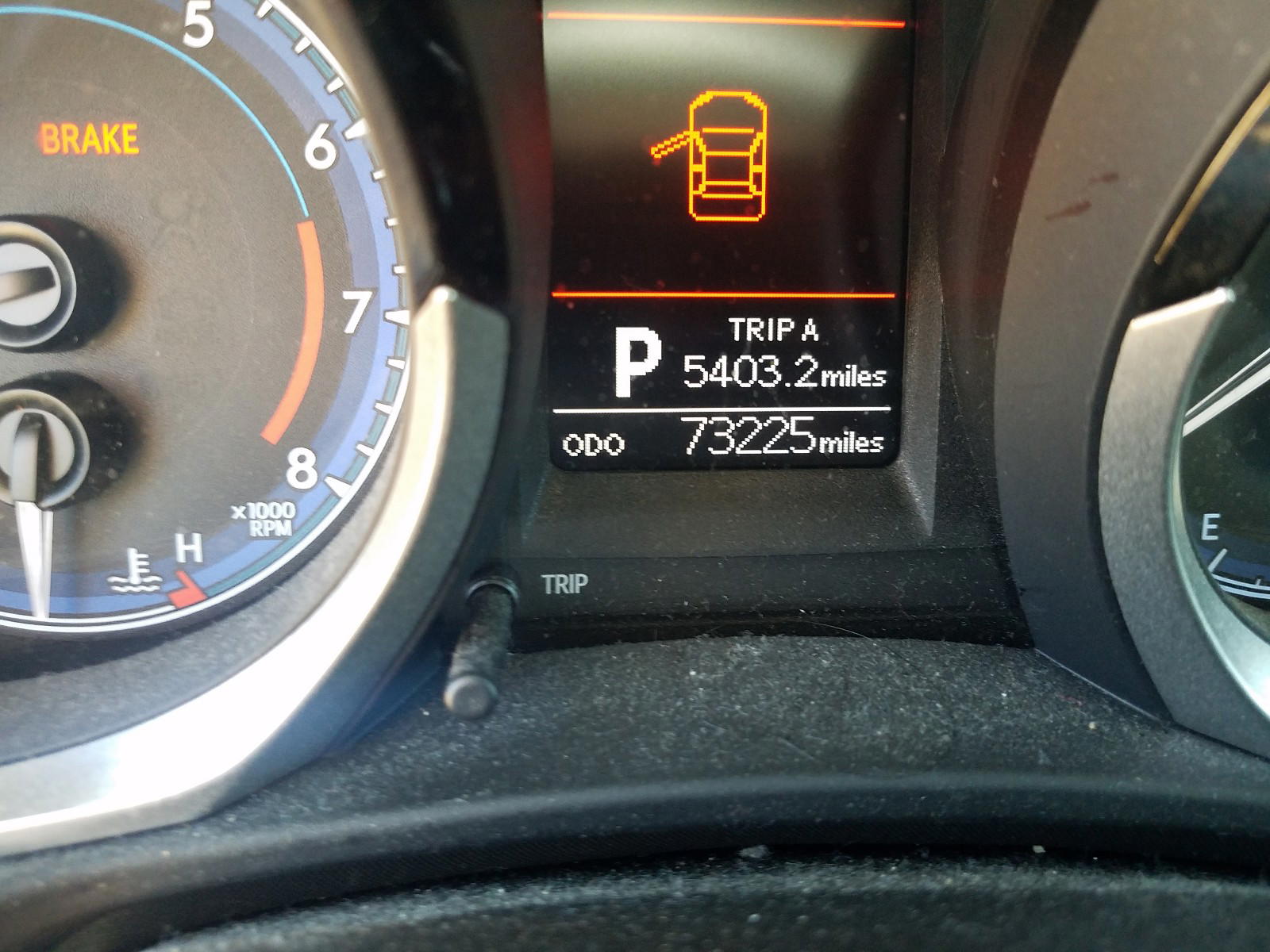 Photo 8 from auction – 2016 TOYOTA COROLLA L with VIN 5YFBURHE0GP387568