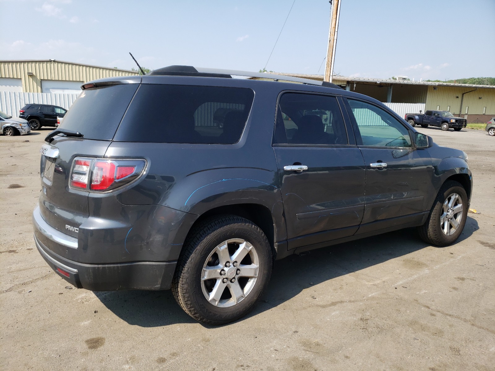 Photo 4 from auction – 2014 GMC ACADIA SLE with VIN 1GKKVPKD9EJ265542