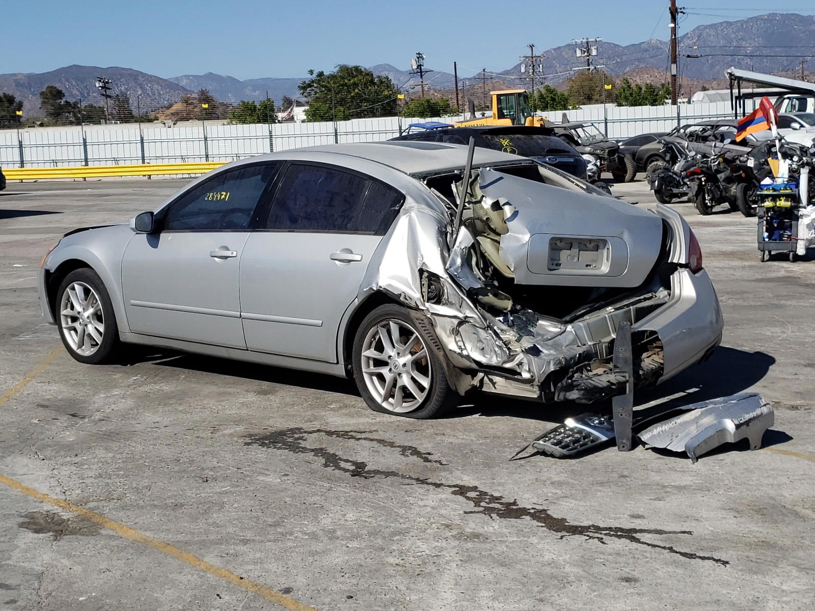 Photo 3 from auction – 2004 NISSAN MAXIMA SE with VIN 1N4BA41E74C840830