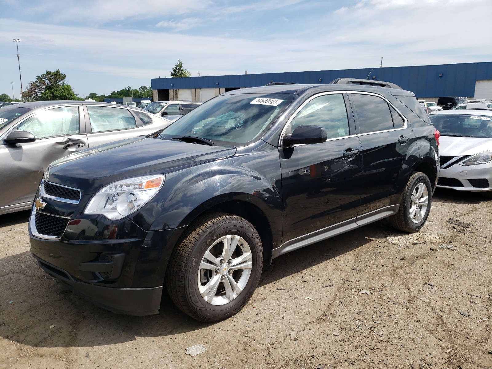 Photo 2 from auction – 2015 CHEVROLET EQUINOX LT with VIN 2GNALBEK1F6405566