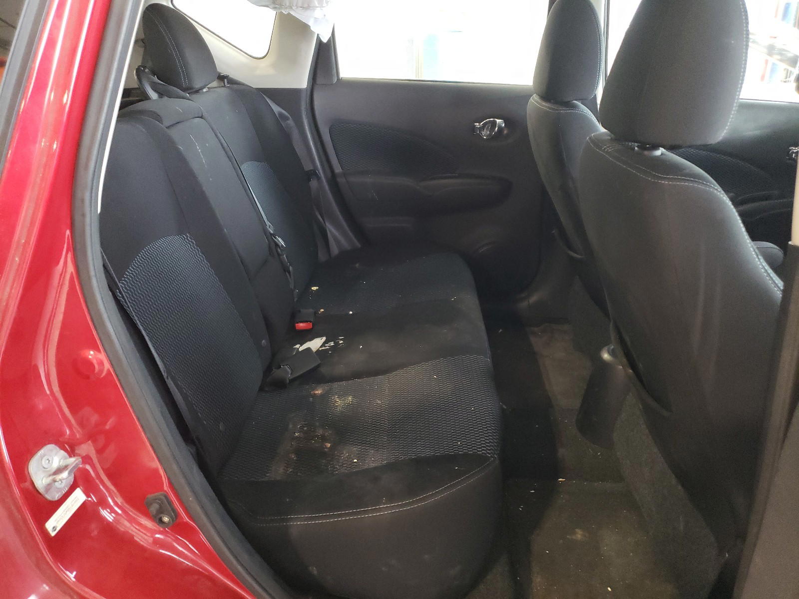 Photo 6 from auction – 2014 NISSAN VERSA NOTE with VIN 3N1CE2CP2EL407673