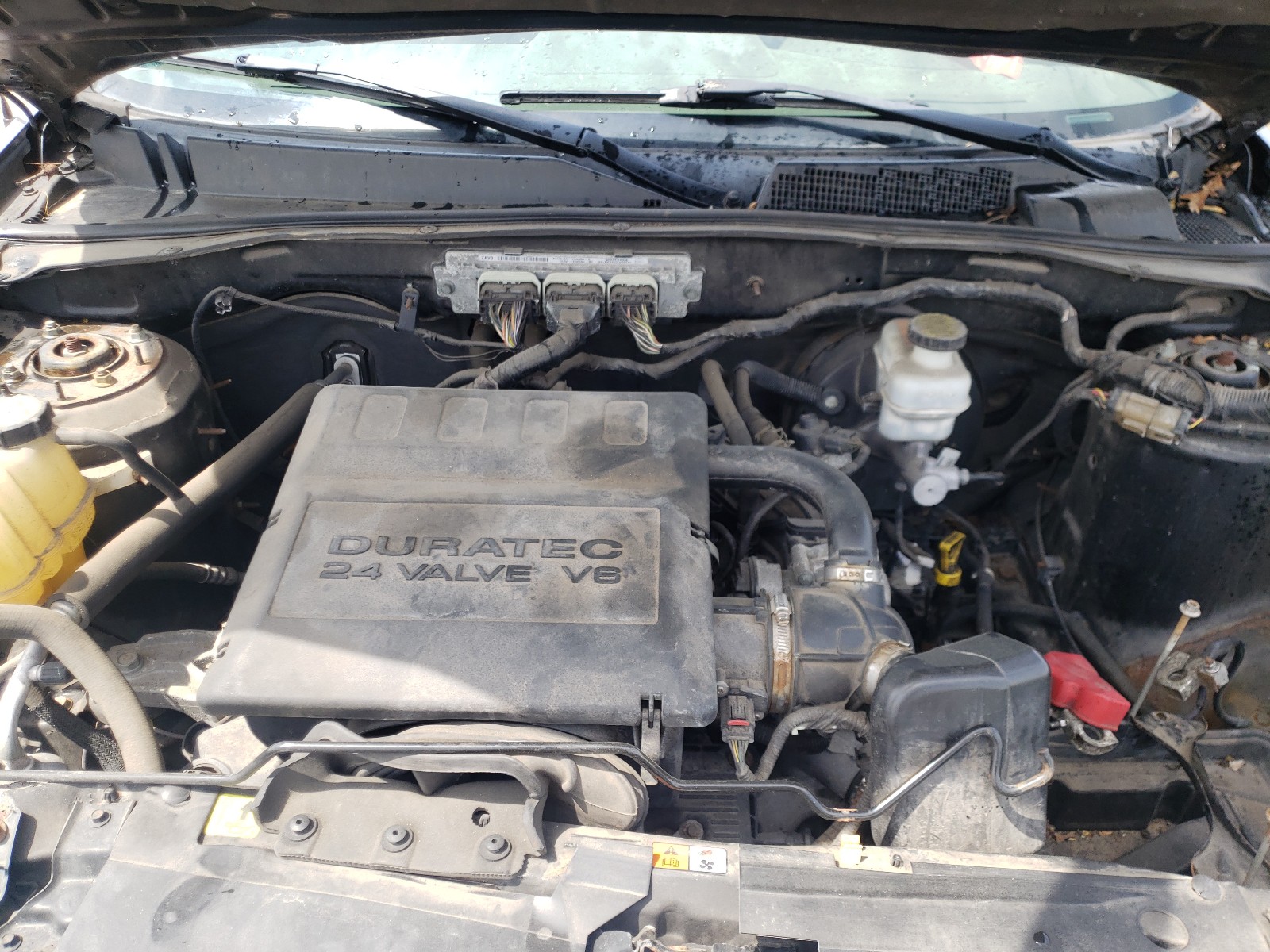 Photo 7 from auction – 2009 FORD ESCAPE XLT with VIN 1FMCU03G09KB11042