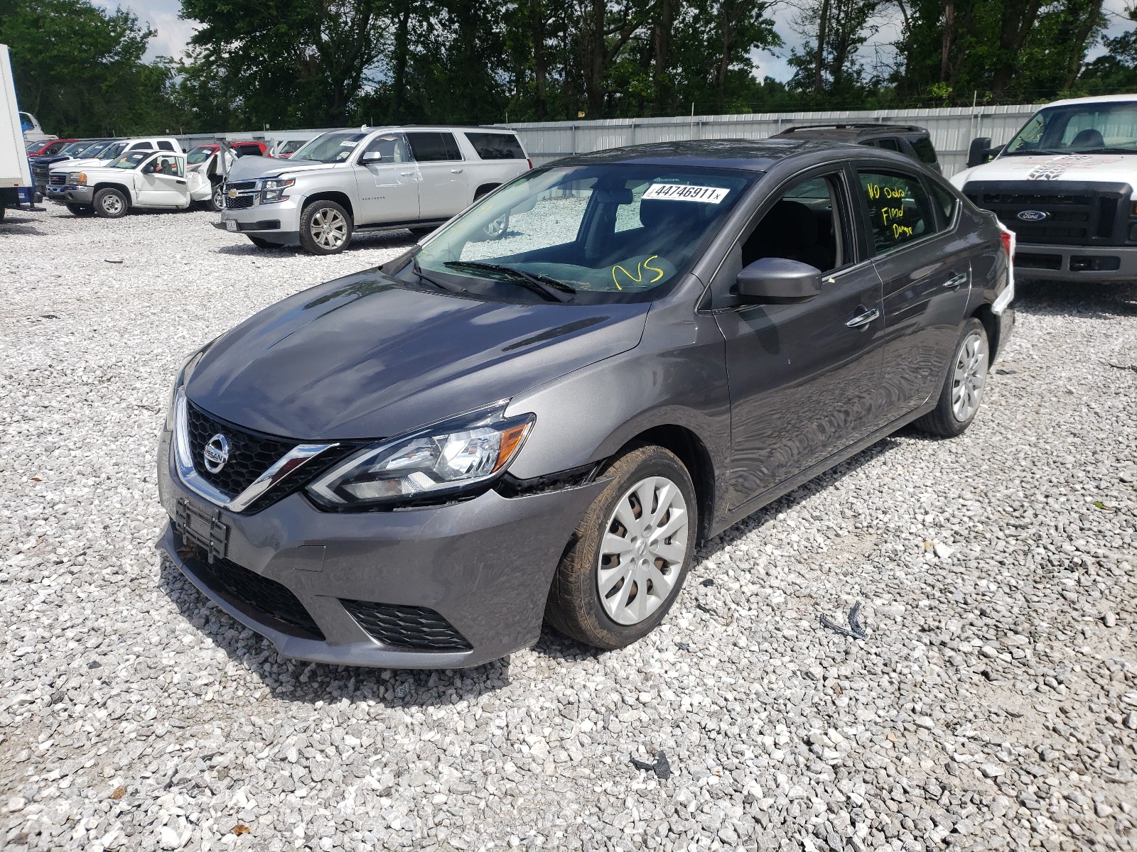 Photo 2 from auction – 2017 NISSAN SENTRA S with VIN 3N1AB7AP7HY252822
