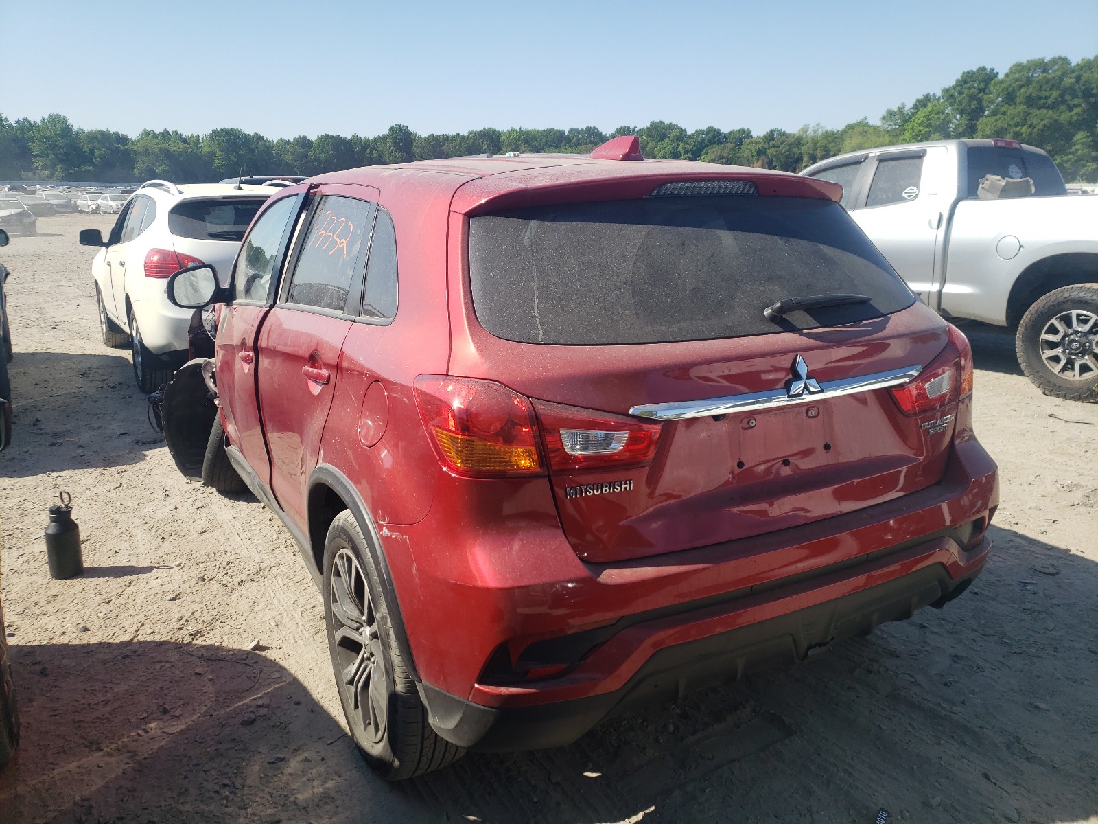 Photo 3 from auction – 2019 MITSUBISHI OUTLANDER with VIN JA4AP3AU7KU033750