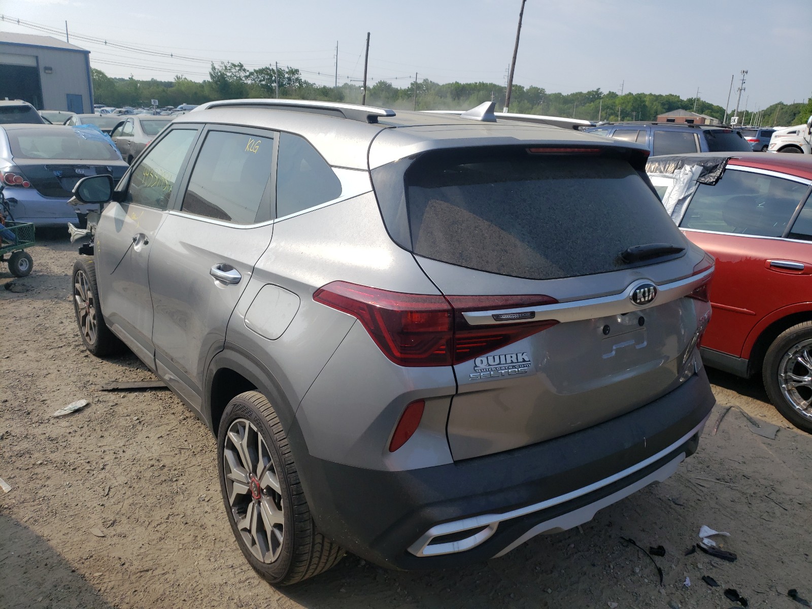 Photo 3 from auction – 2021 KIA SELTOS SX with VIN KNDETCA23M7156366